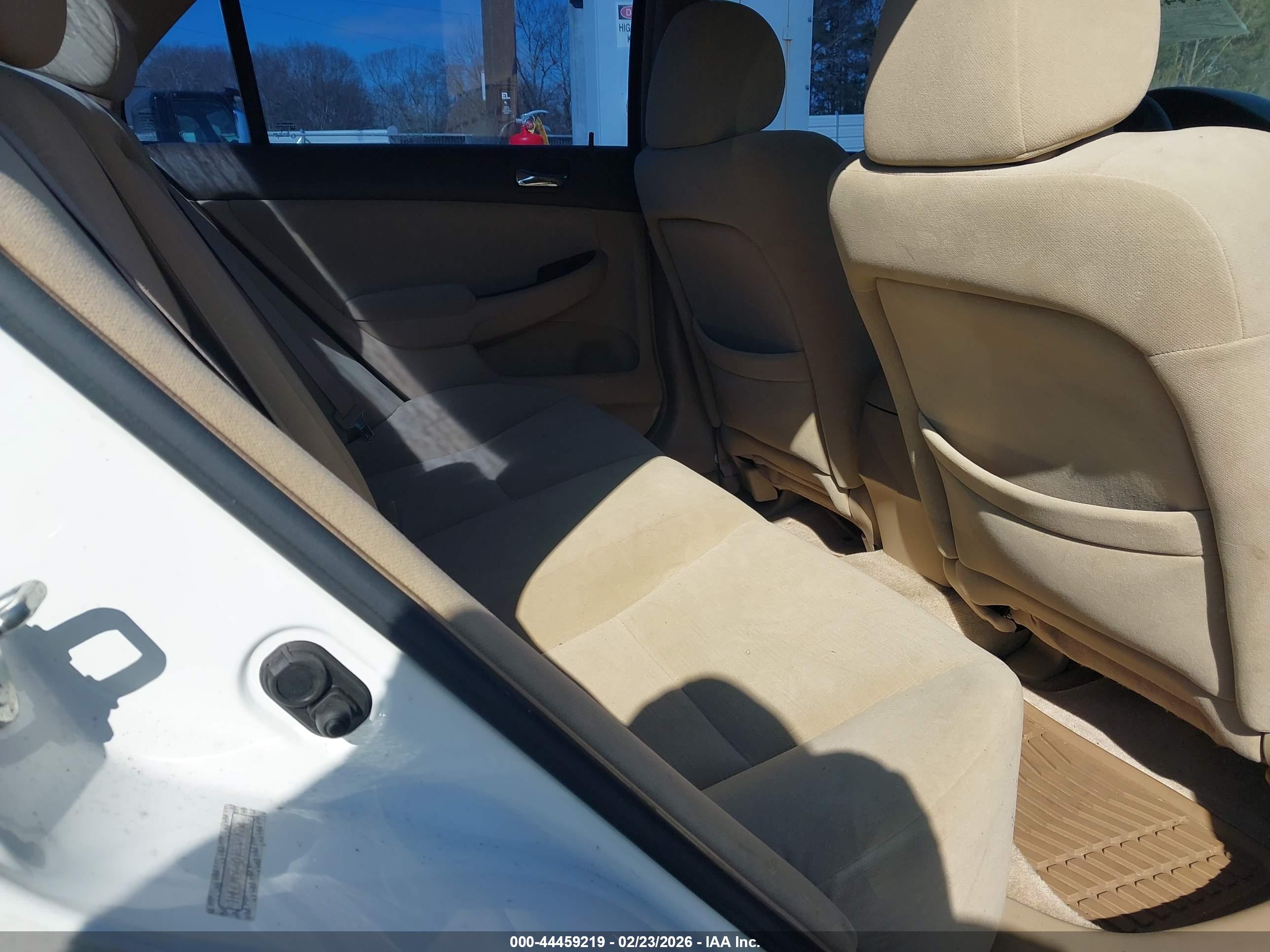 HONDA ACCORD image 8