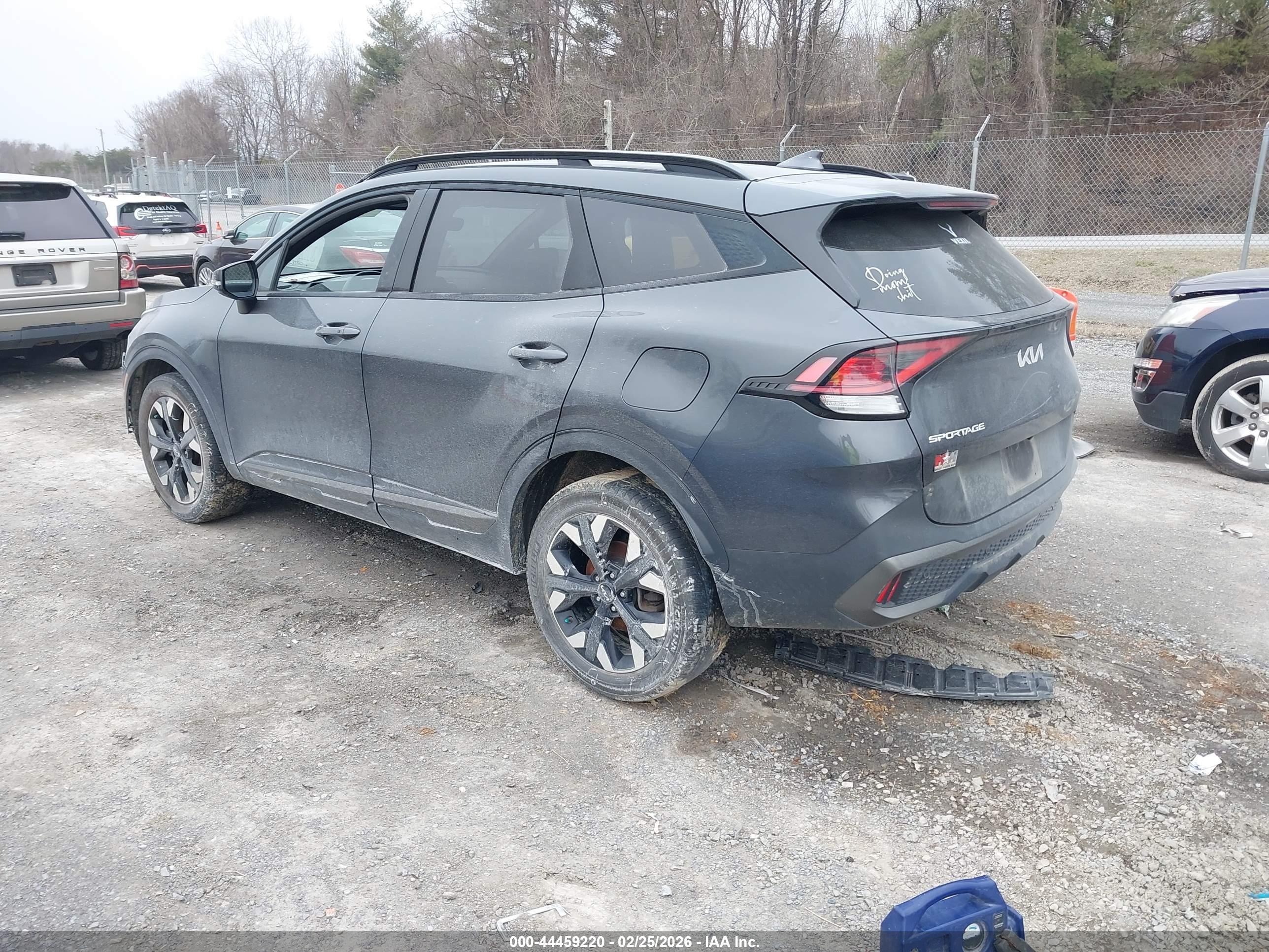 KIA SPORTAGE image 3