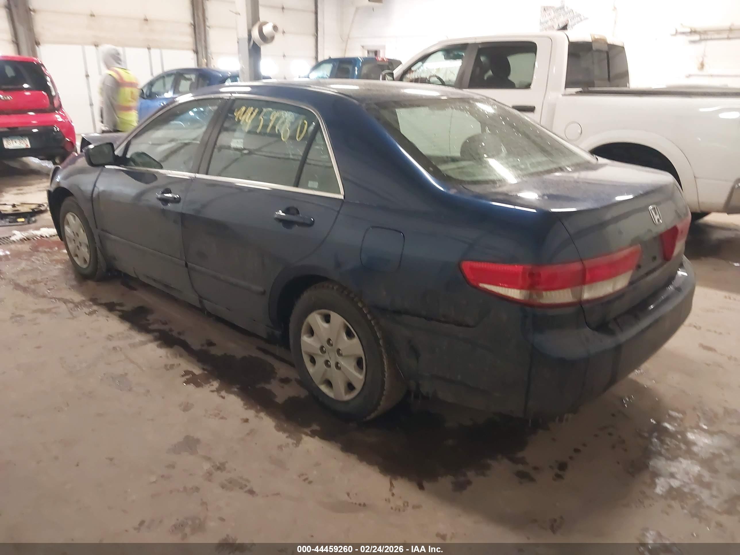 HONDA ACCORD image 3