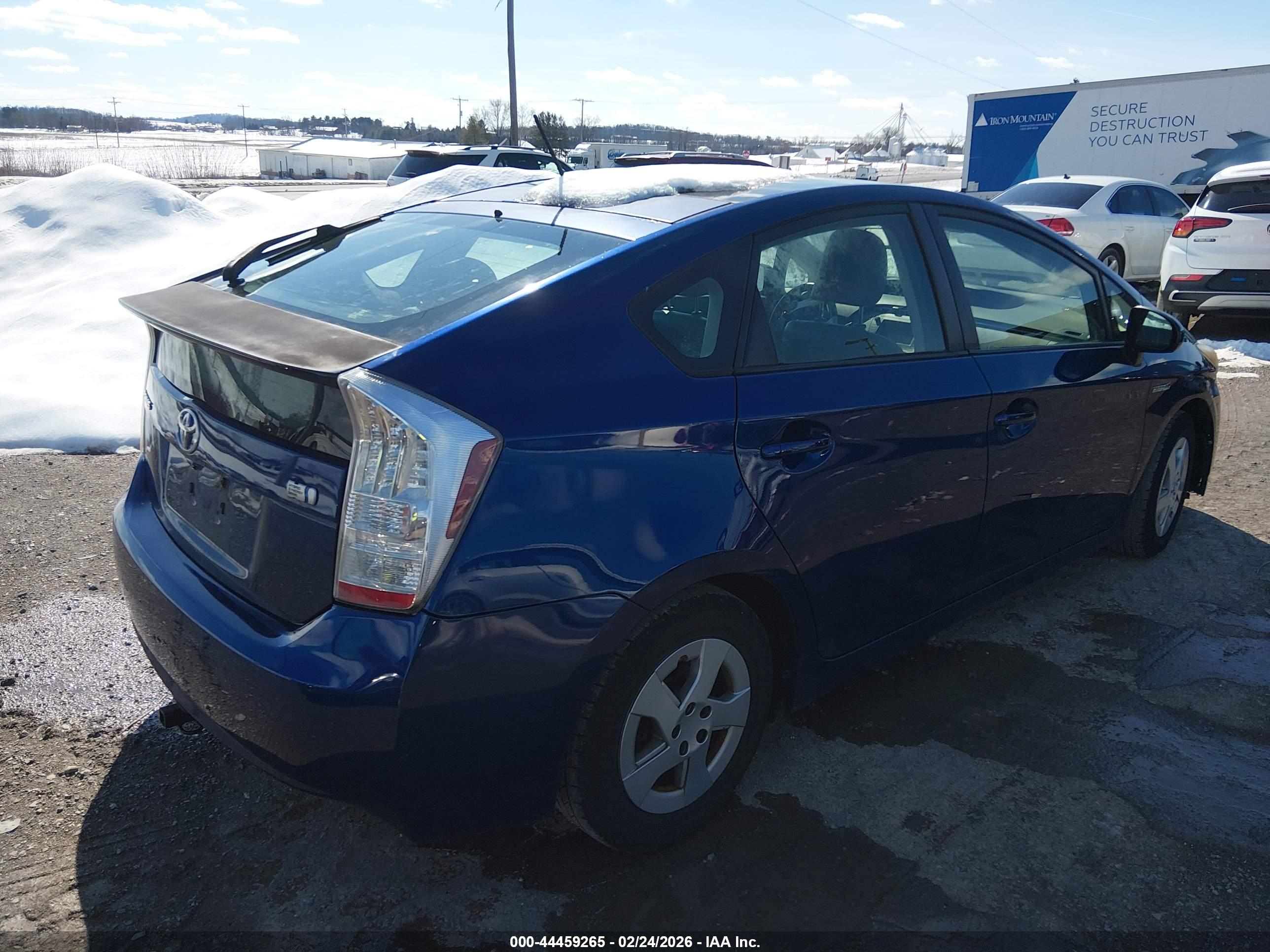 TOYOTA PRIUS image 4