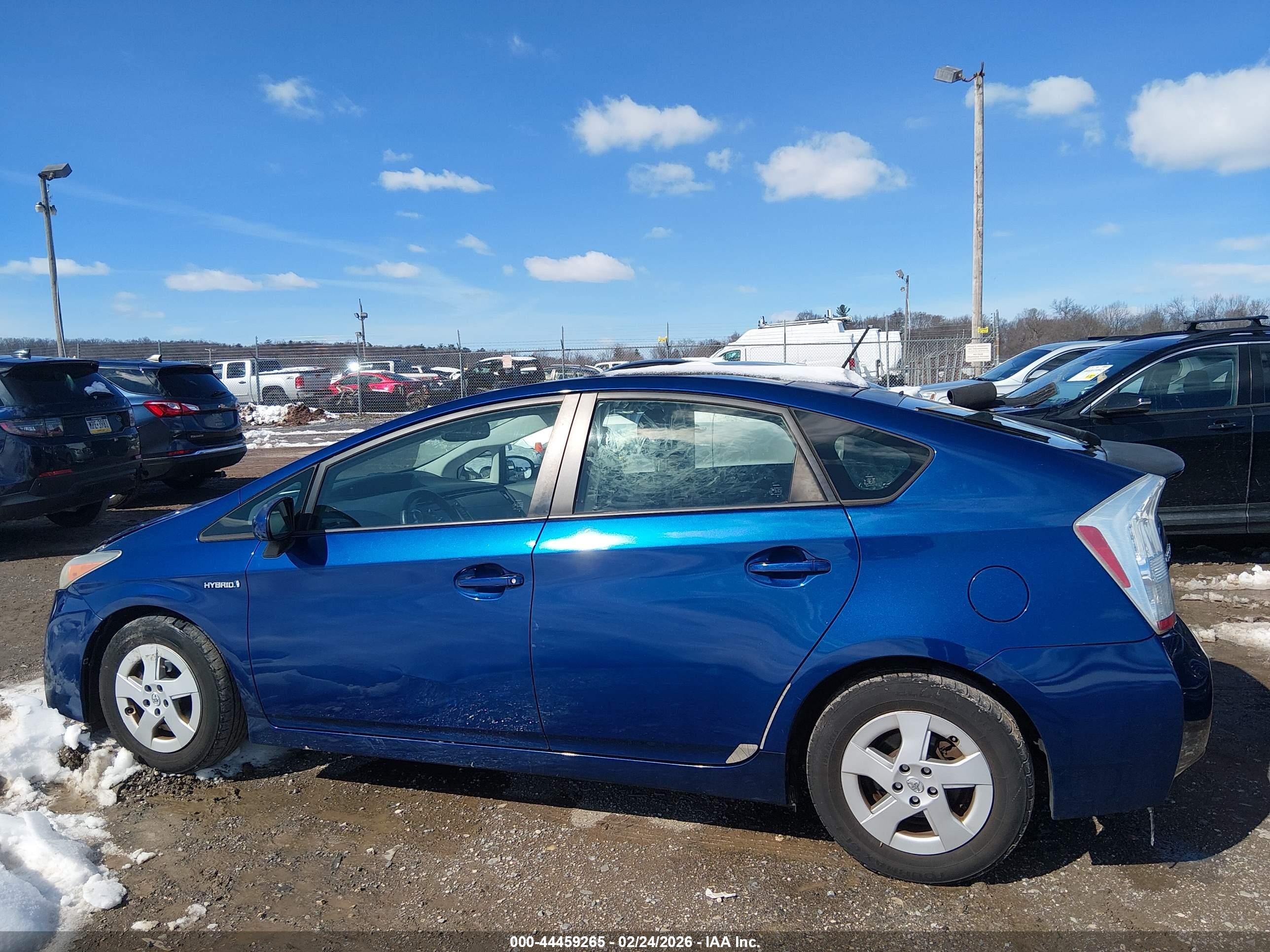 TOYOTA PRIUS image 6