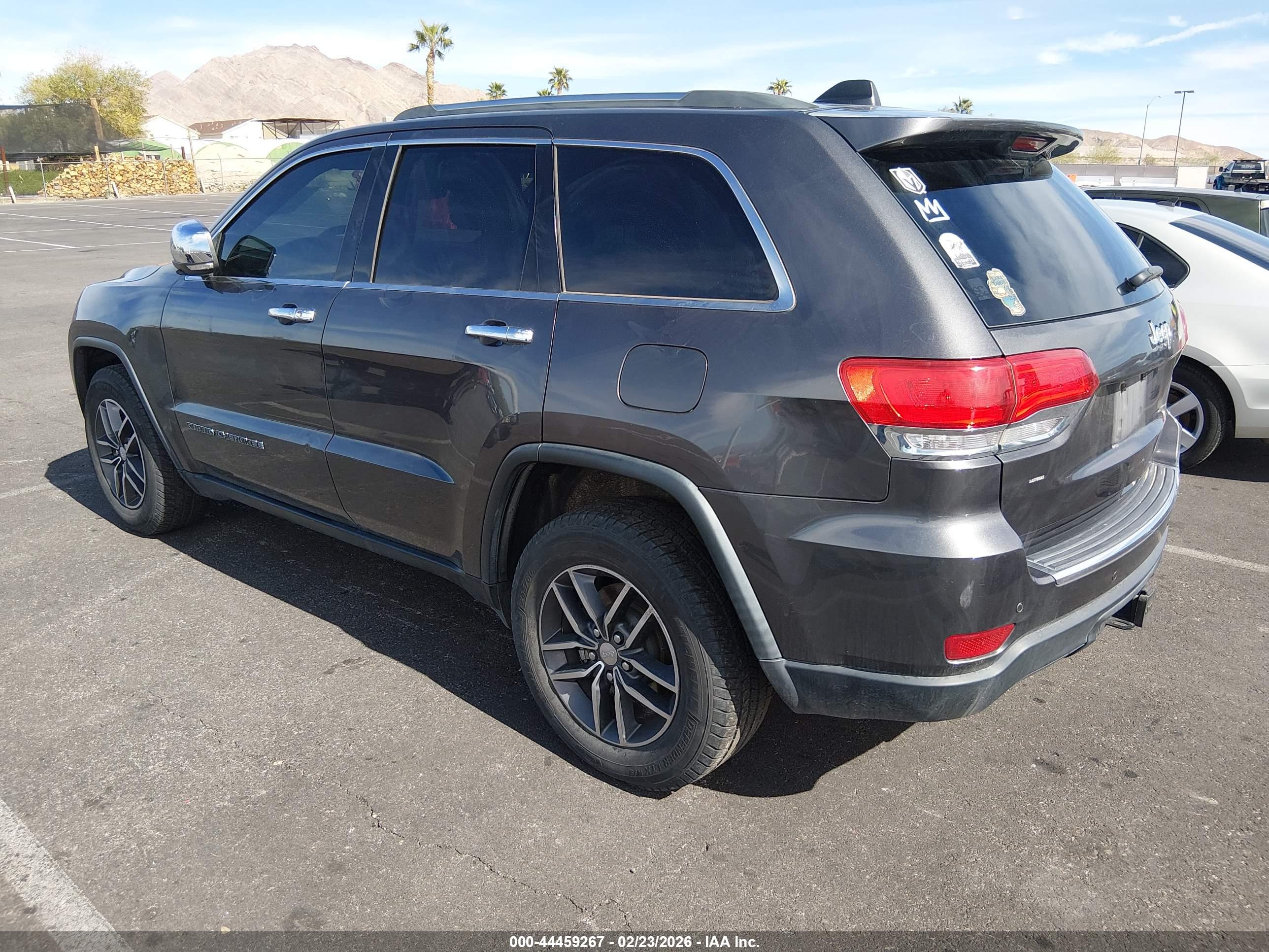 JEEP GRAND image 3