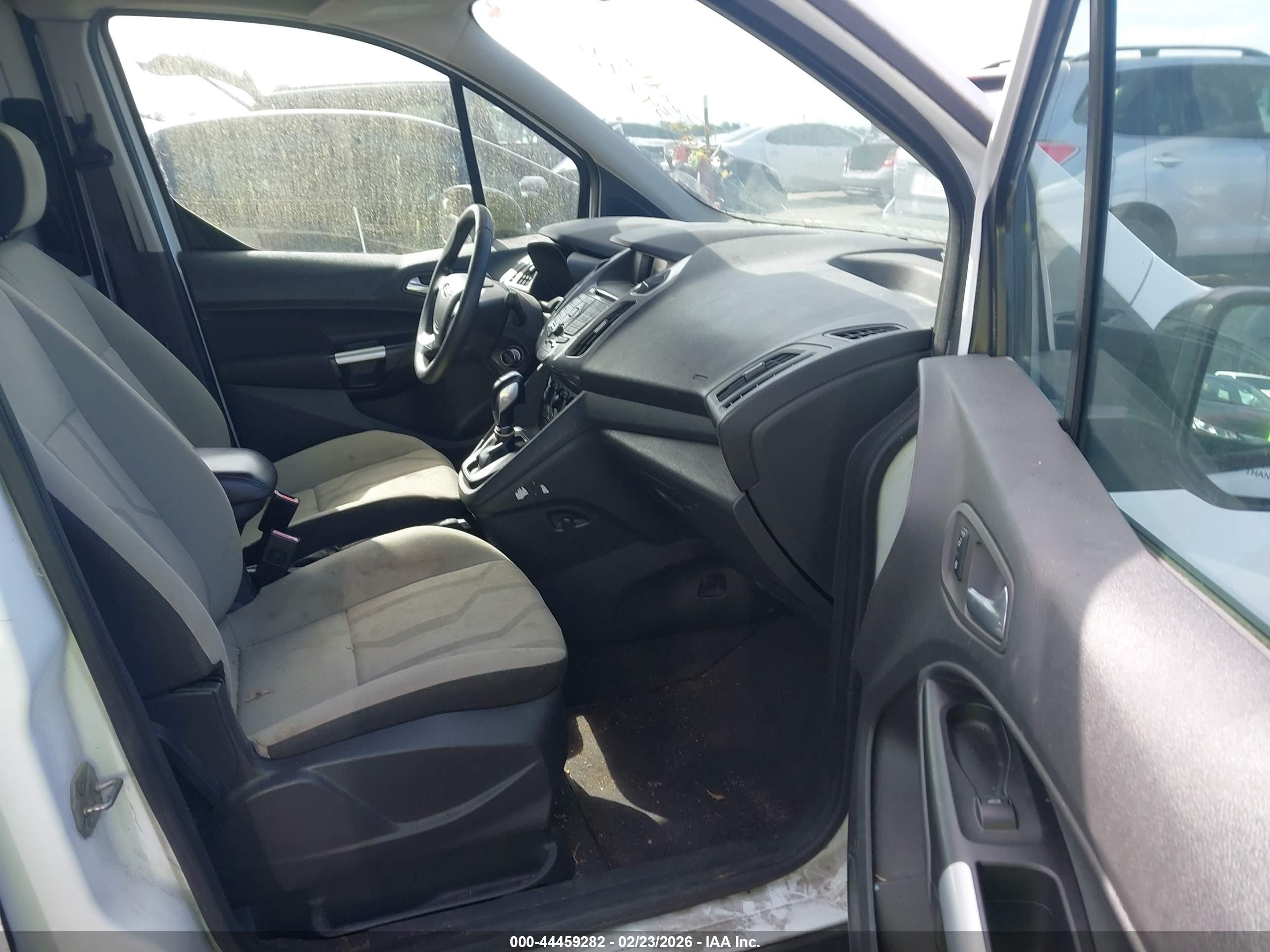 FORD TRANSIT image 5