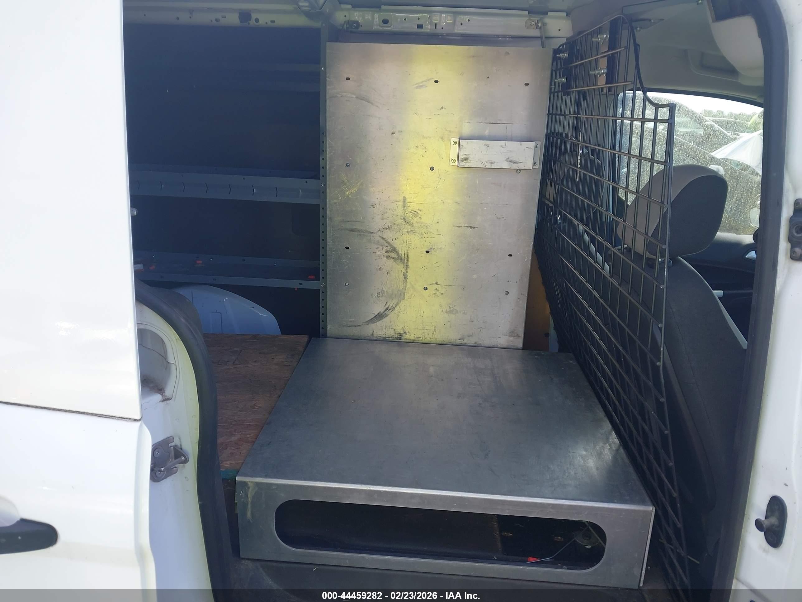 FORD TRANSIT image 8