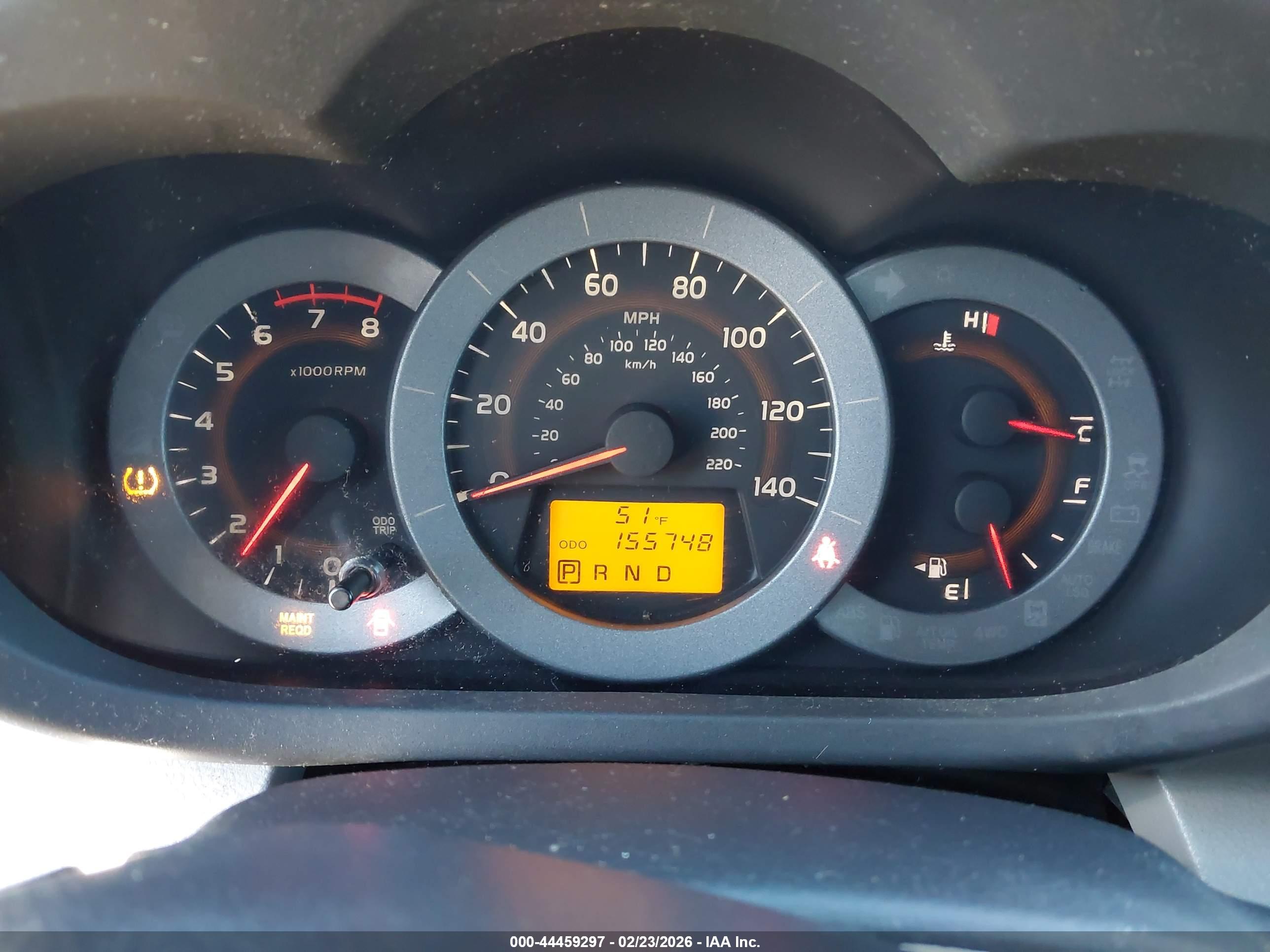 TOYOTA RAV4 image 7