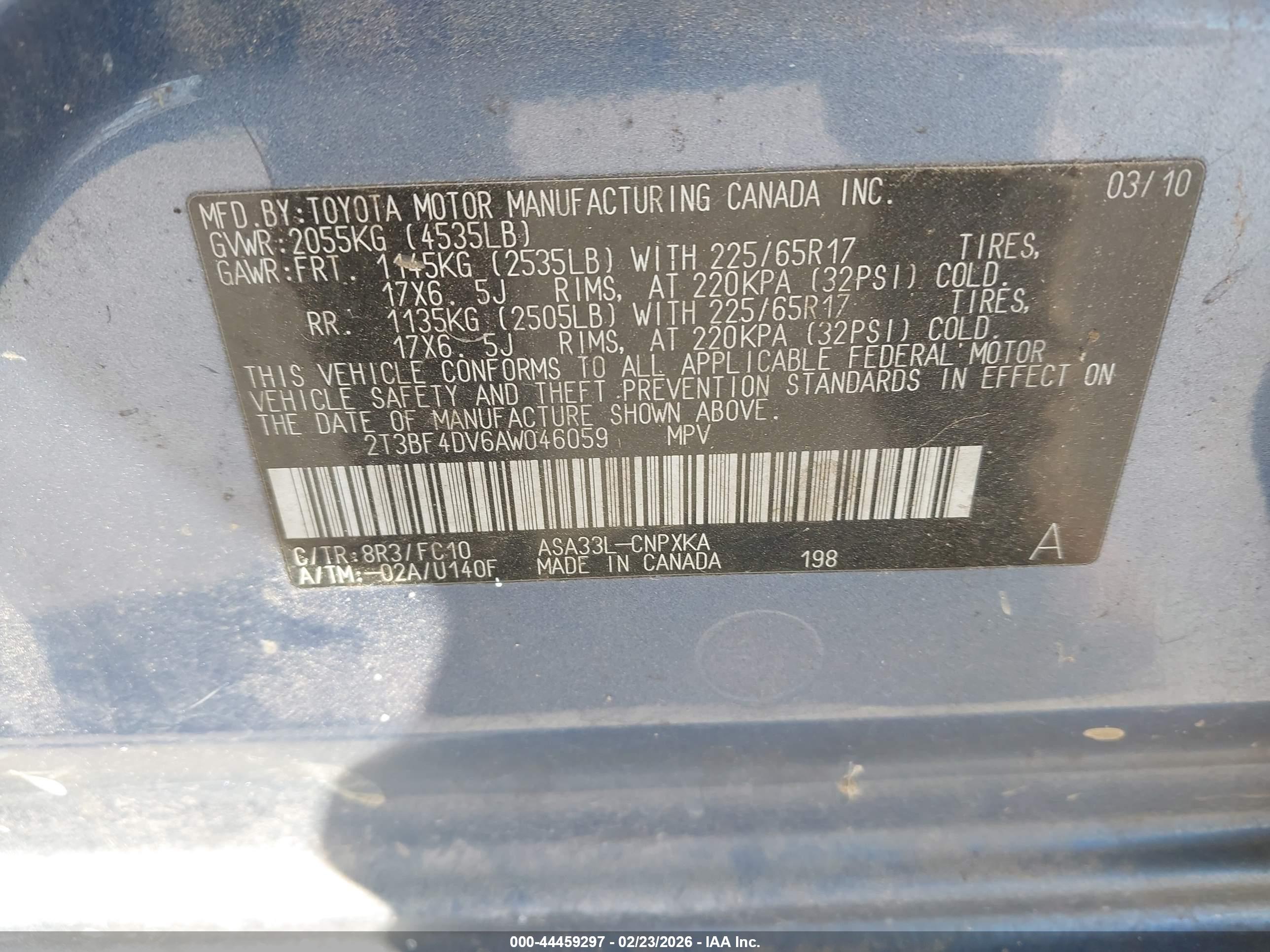 TOYOTA RAV4 image 9