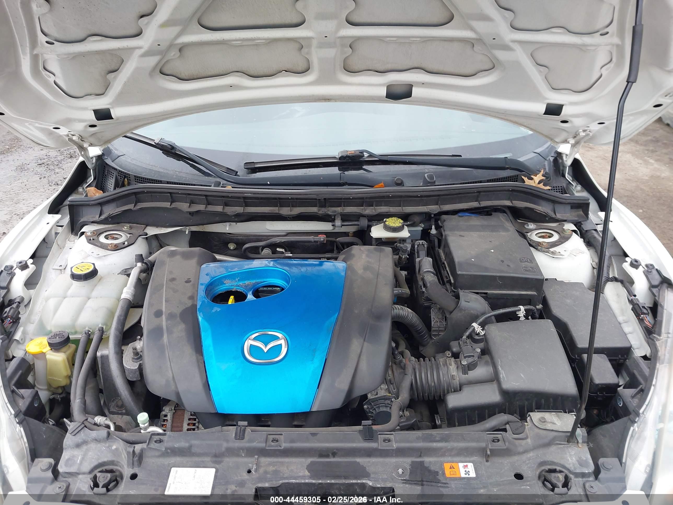 MAZDA MAZDA3 image 10