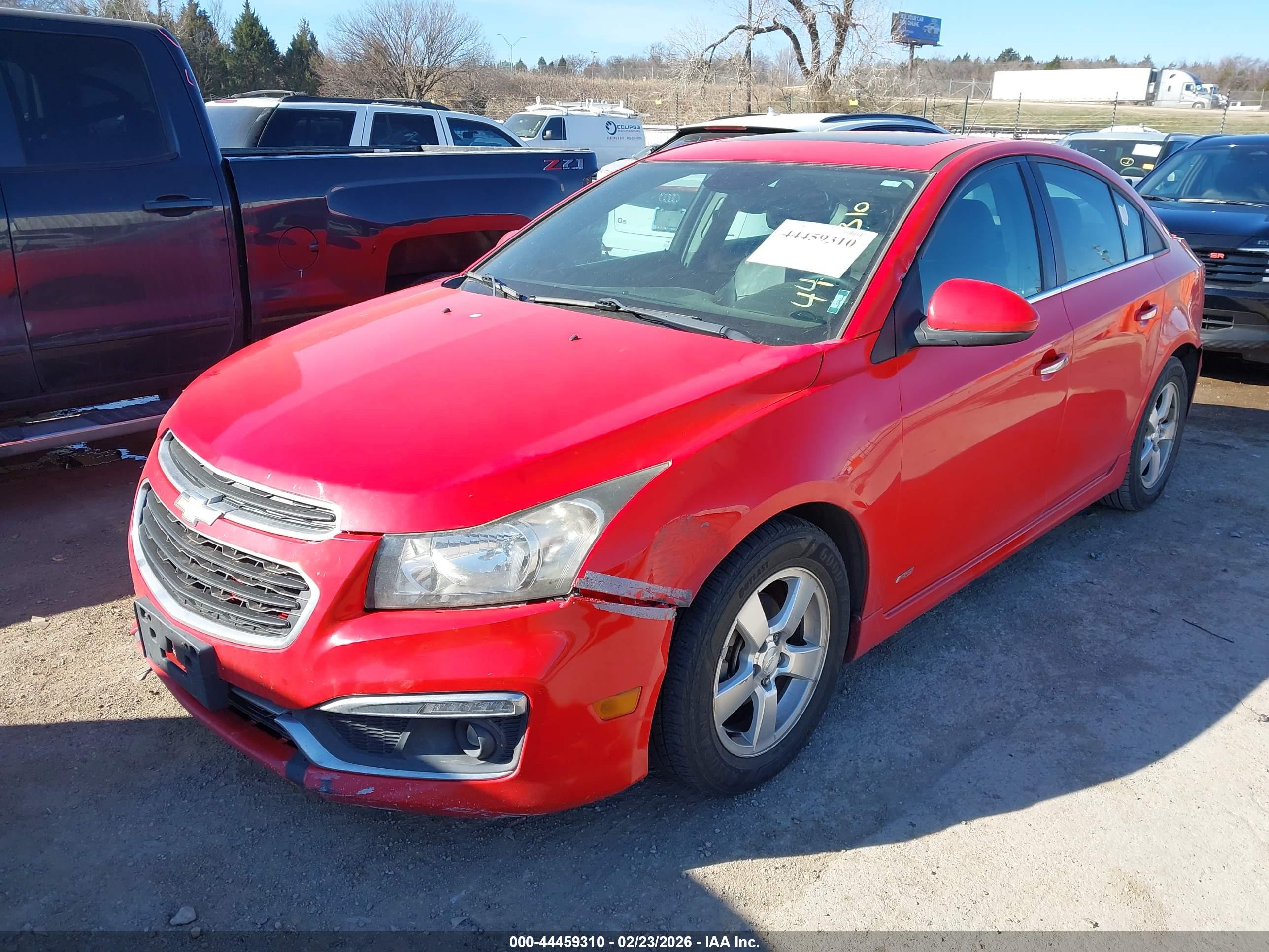 CHEVROLET CRUZE image 2