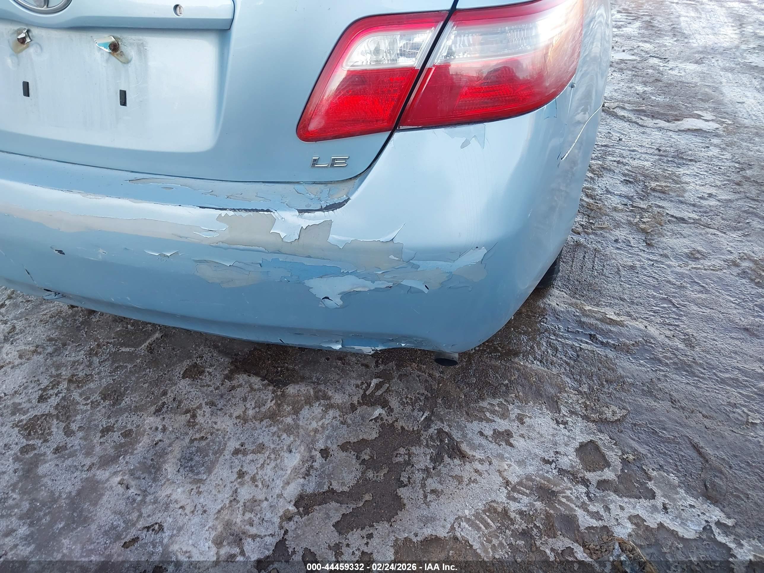 TOYOTA CAMRY image 6