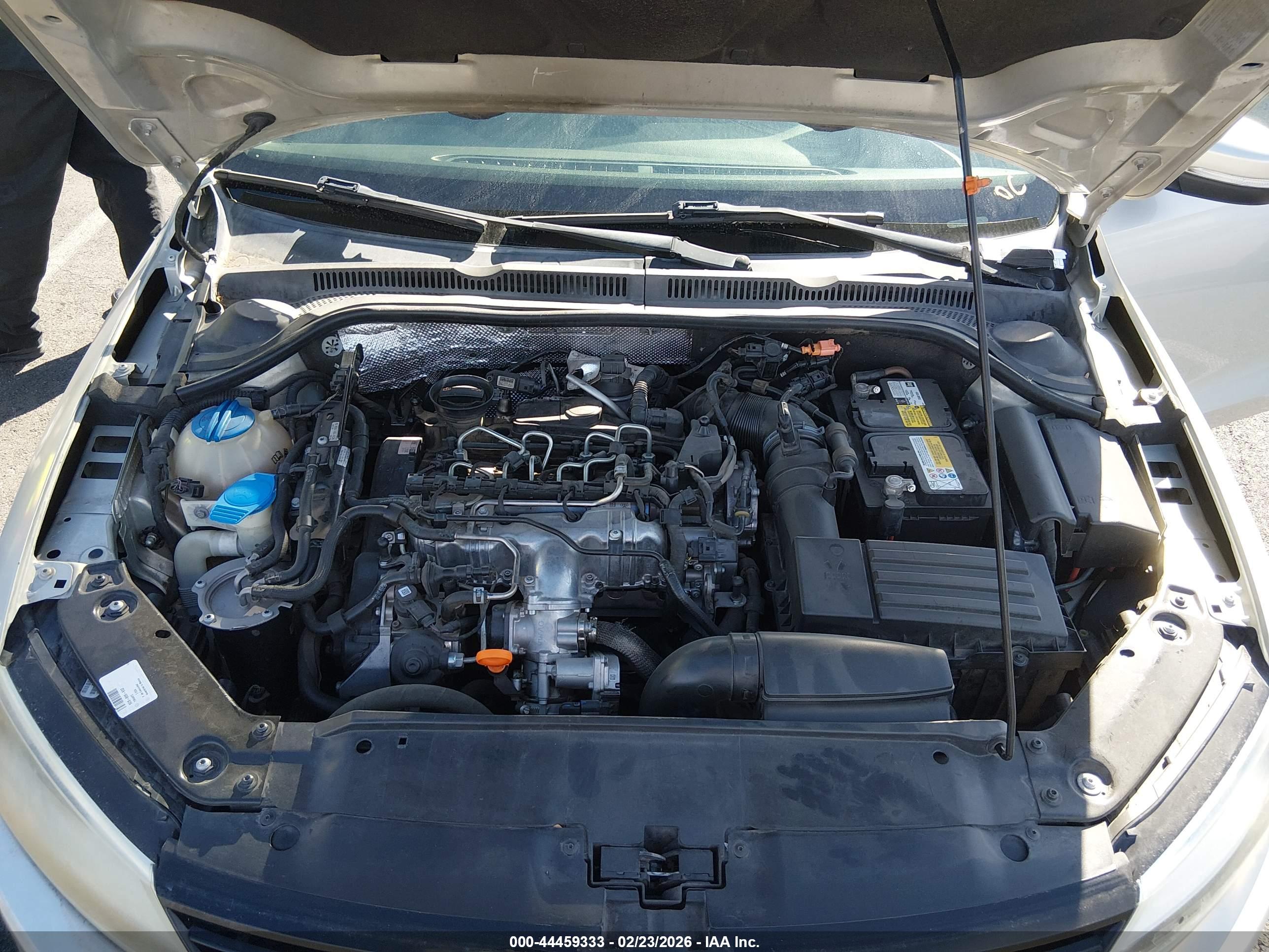 VOLKSWAGEN JETTA image 10