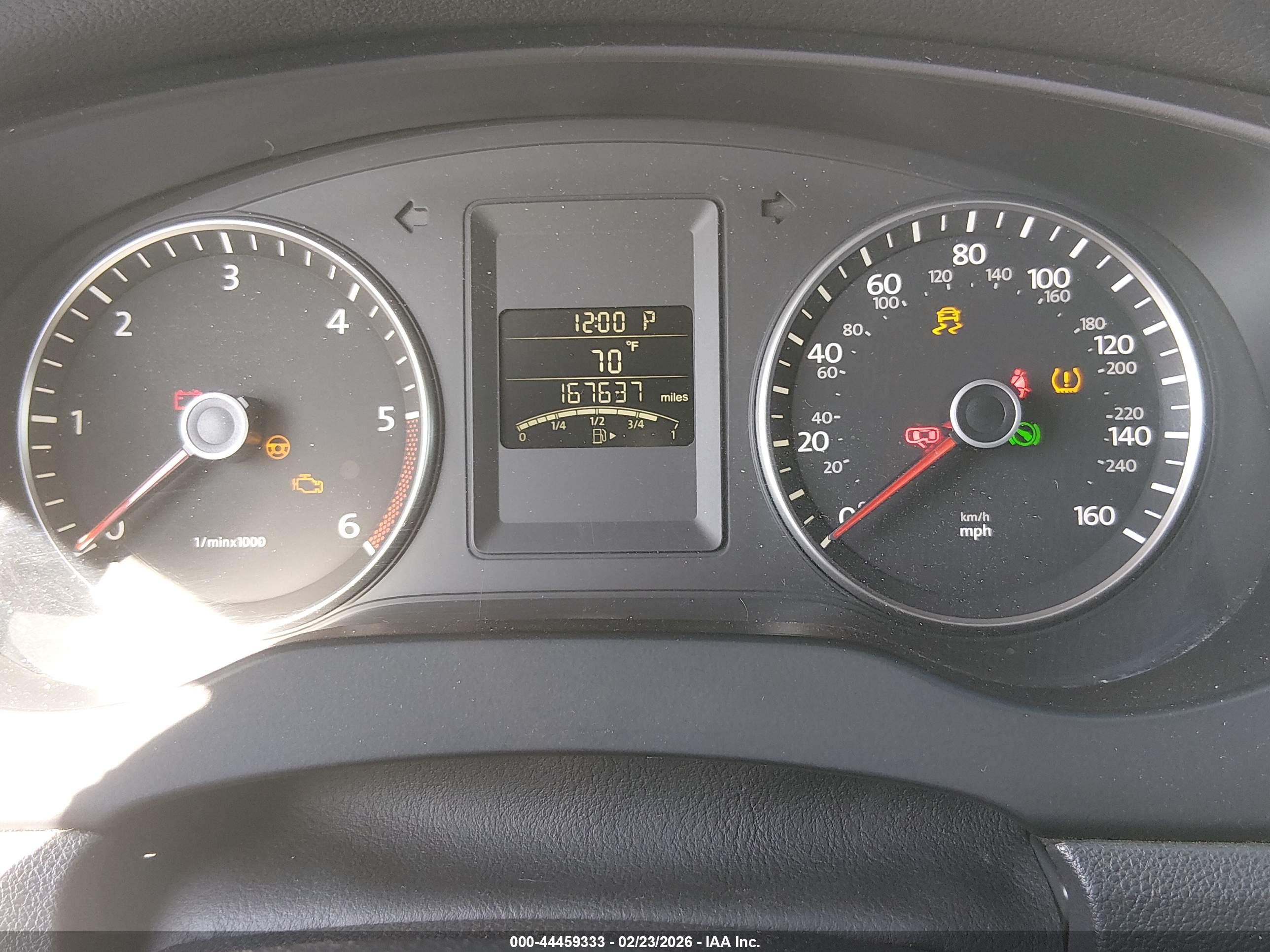 VOLKSWAGEN JETTA image 7