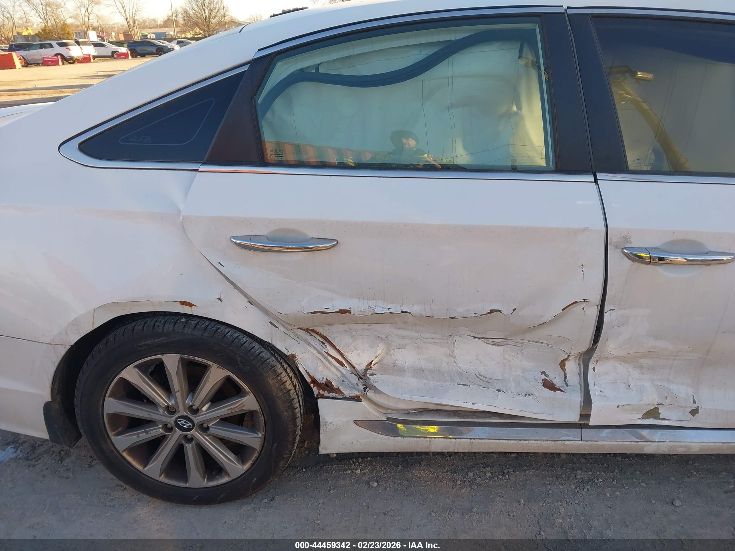 HYUNDAI SONATA image 6