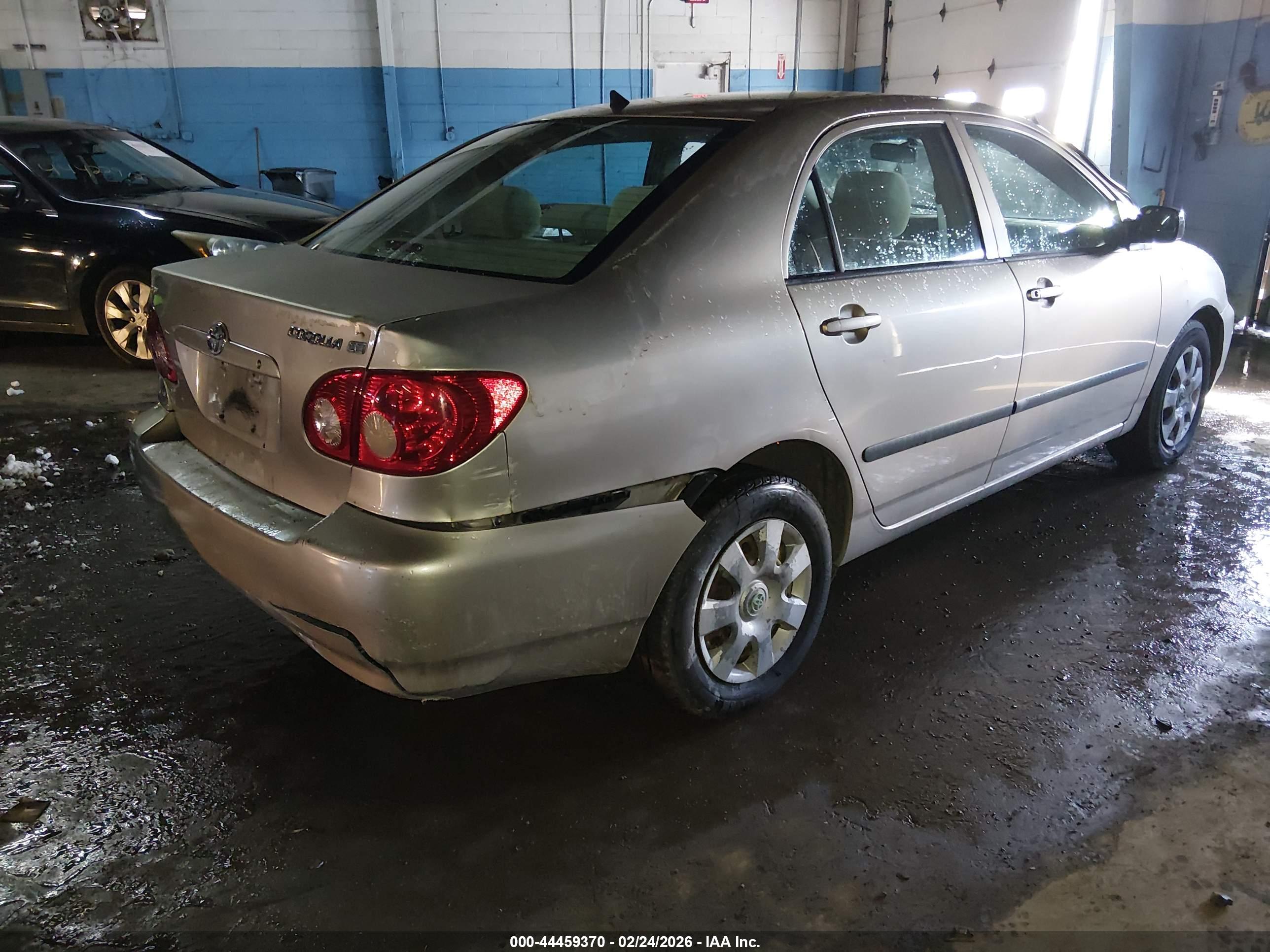 TOYOTA COROLLA image 4
