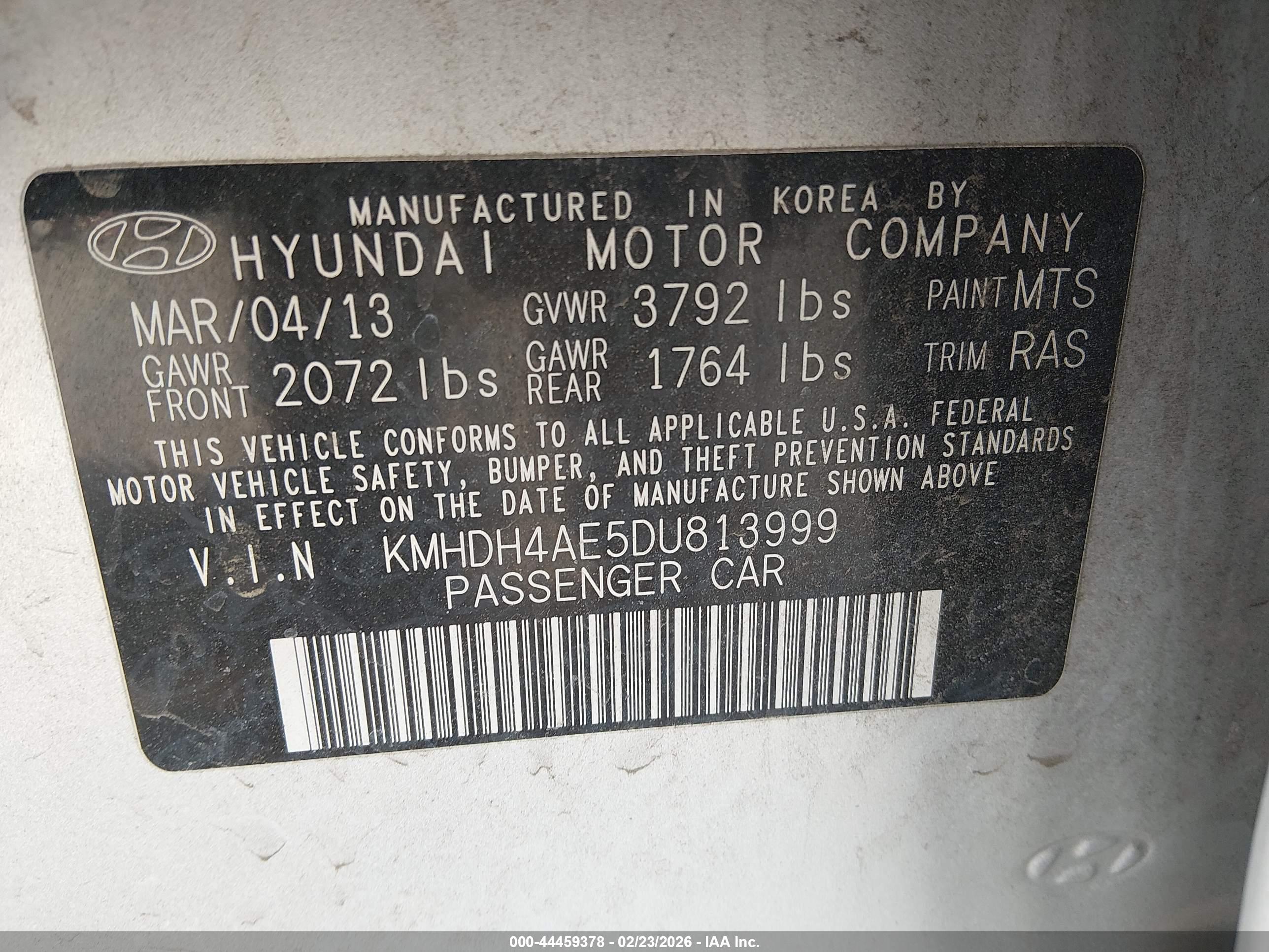 HYUNDAI ELANTRA image 9