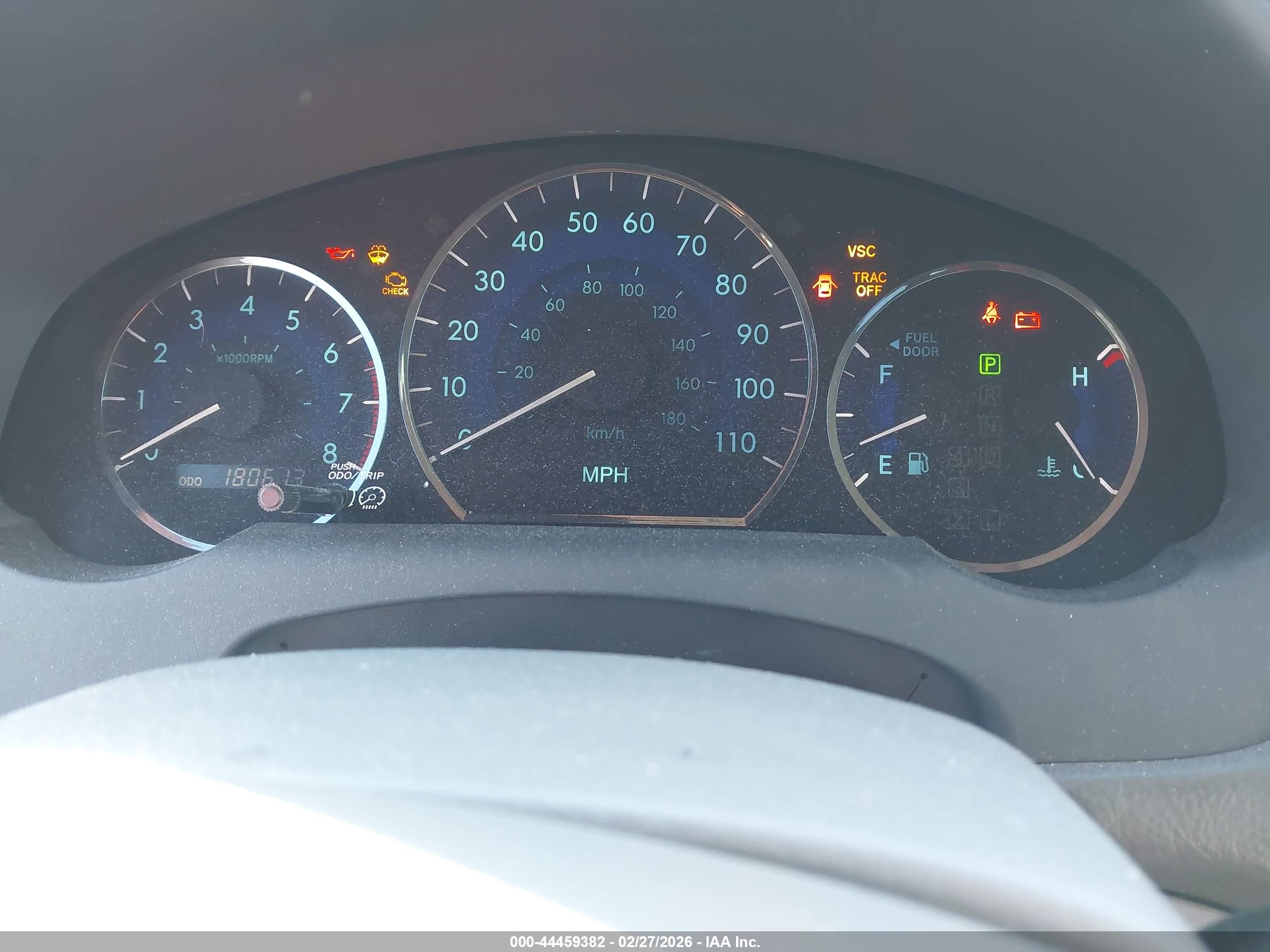 TOYOTA SIENNA image 7