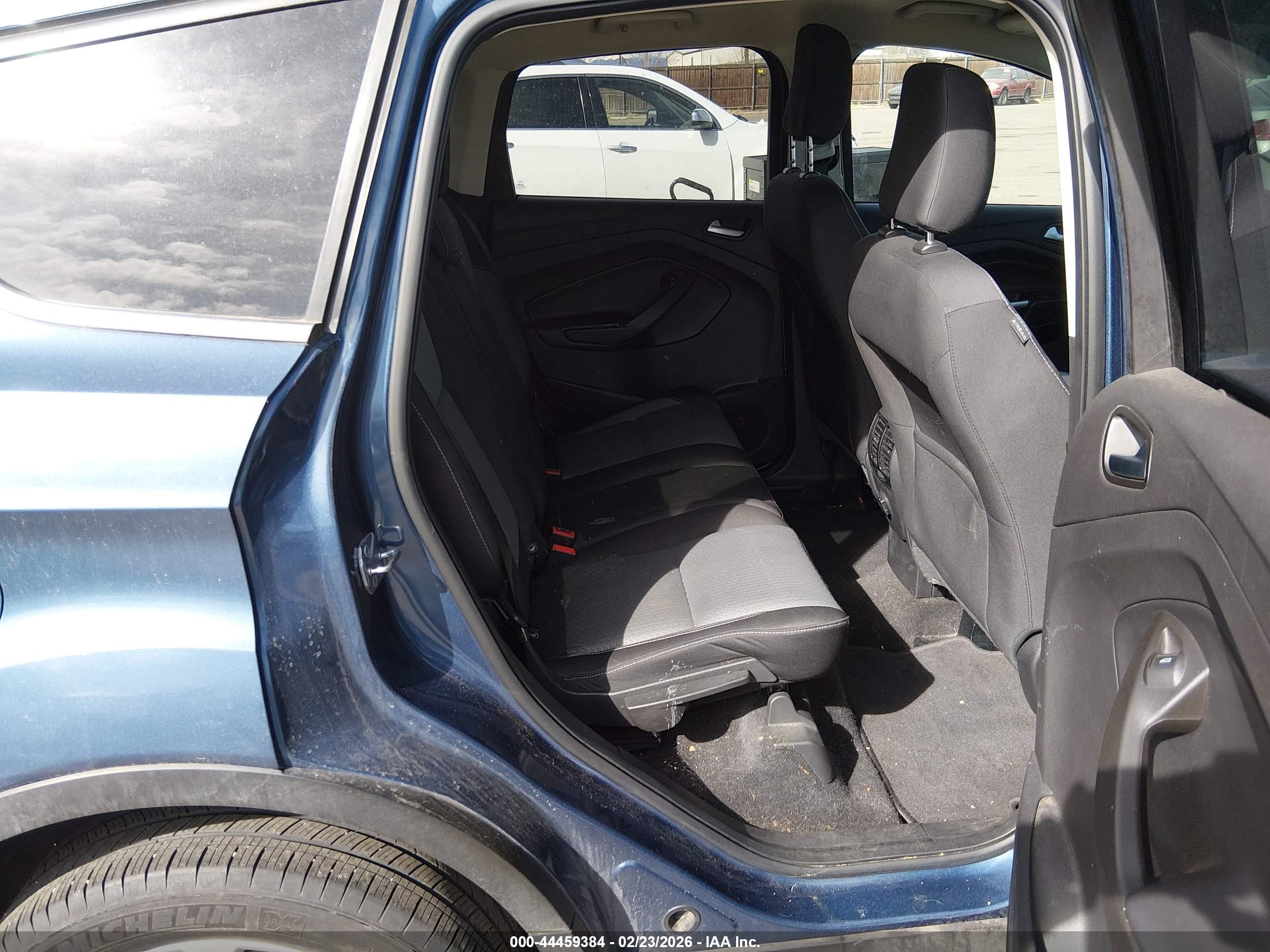 FORD ESCAPE image 8