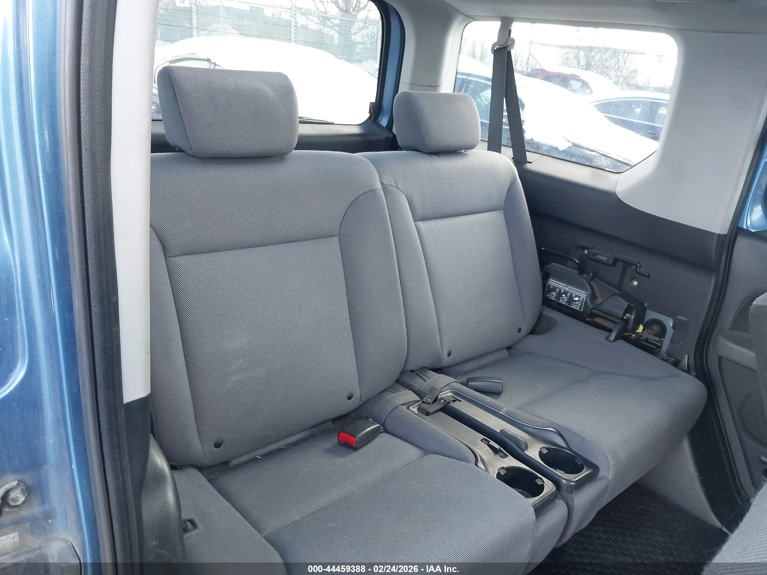 HONDA ELEMENT image 8