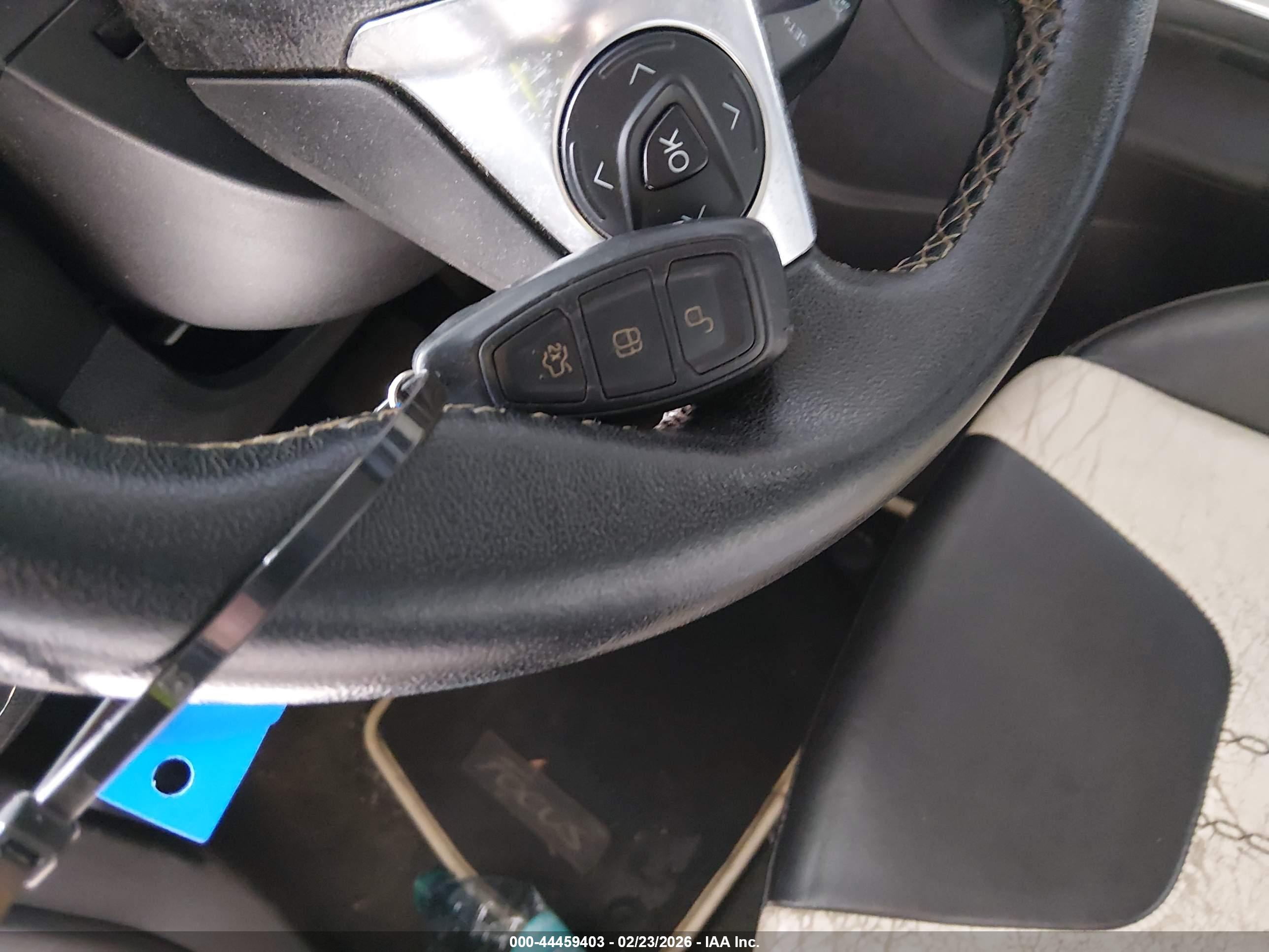 FORD FOCUS image 11