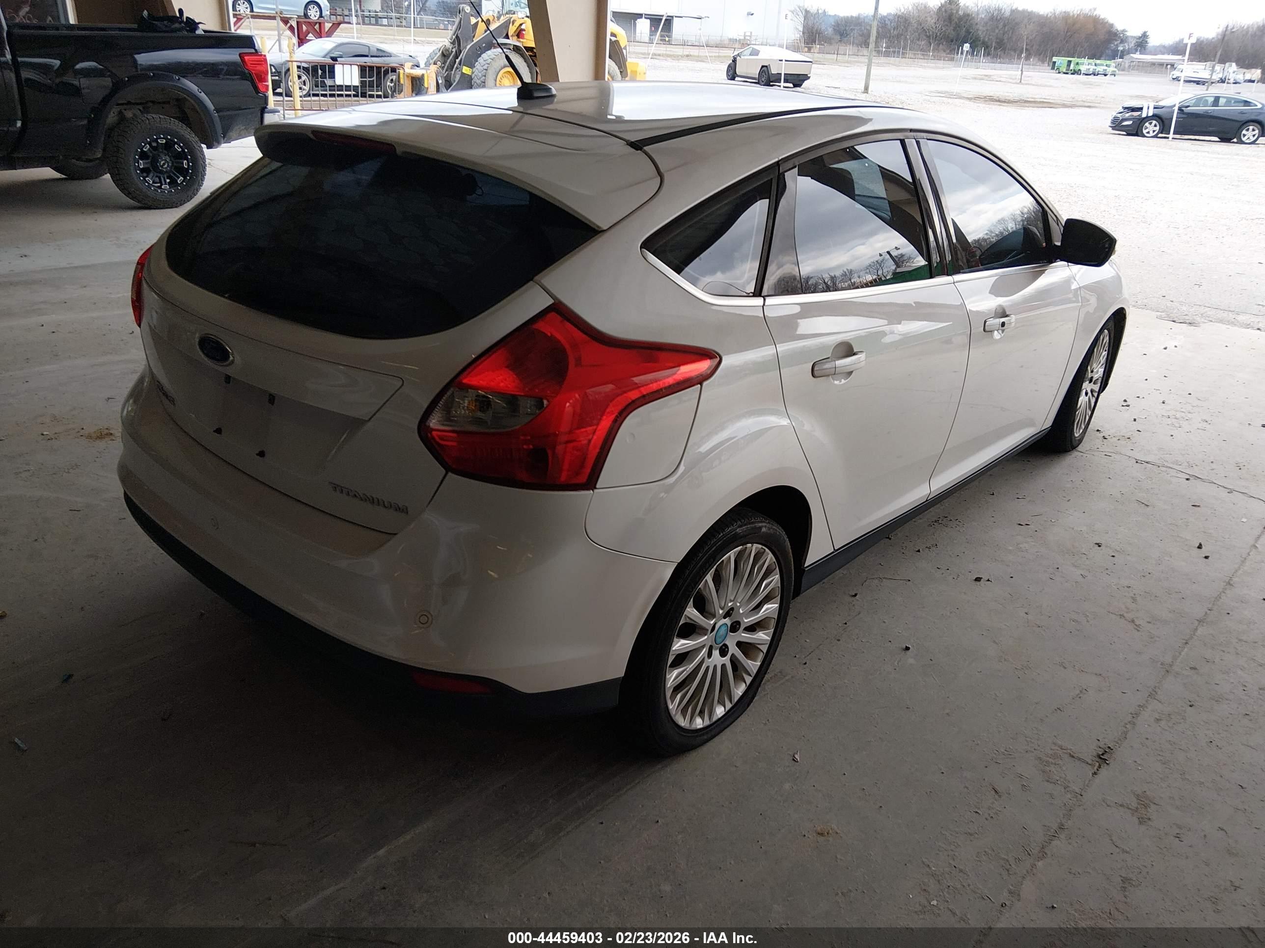 FORD FOCUS image 4