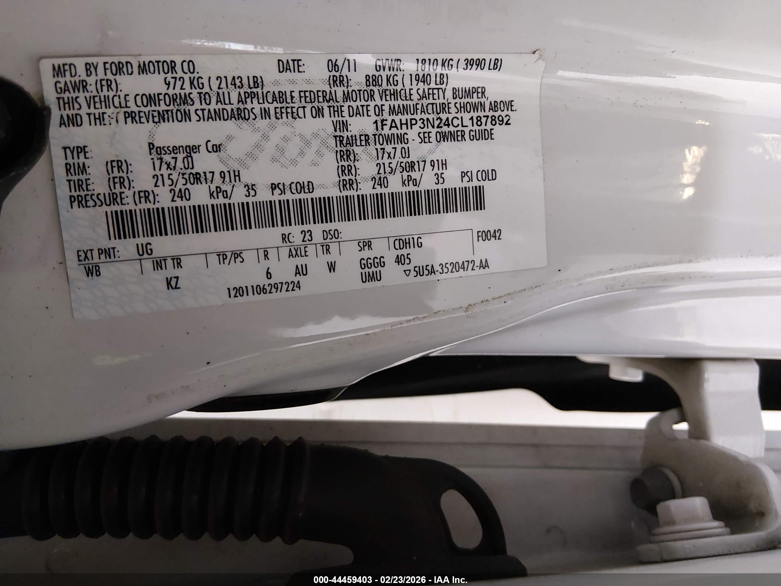 FORD FOCUS image 9