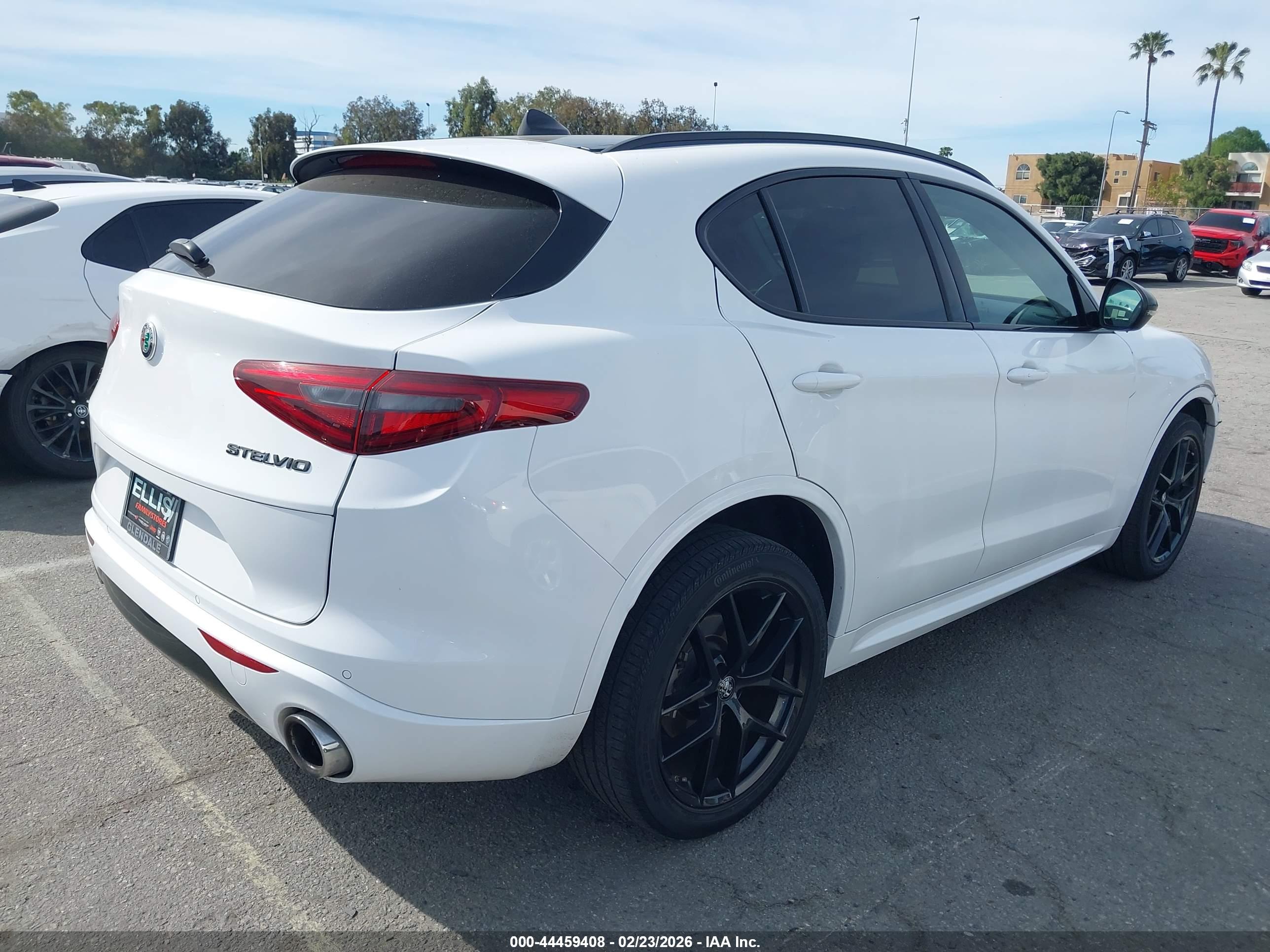 ALFA ROMEO image 4