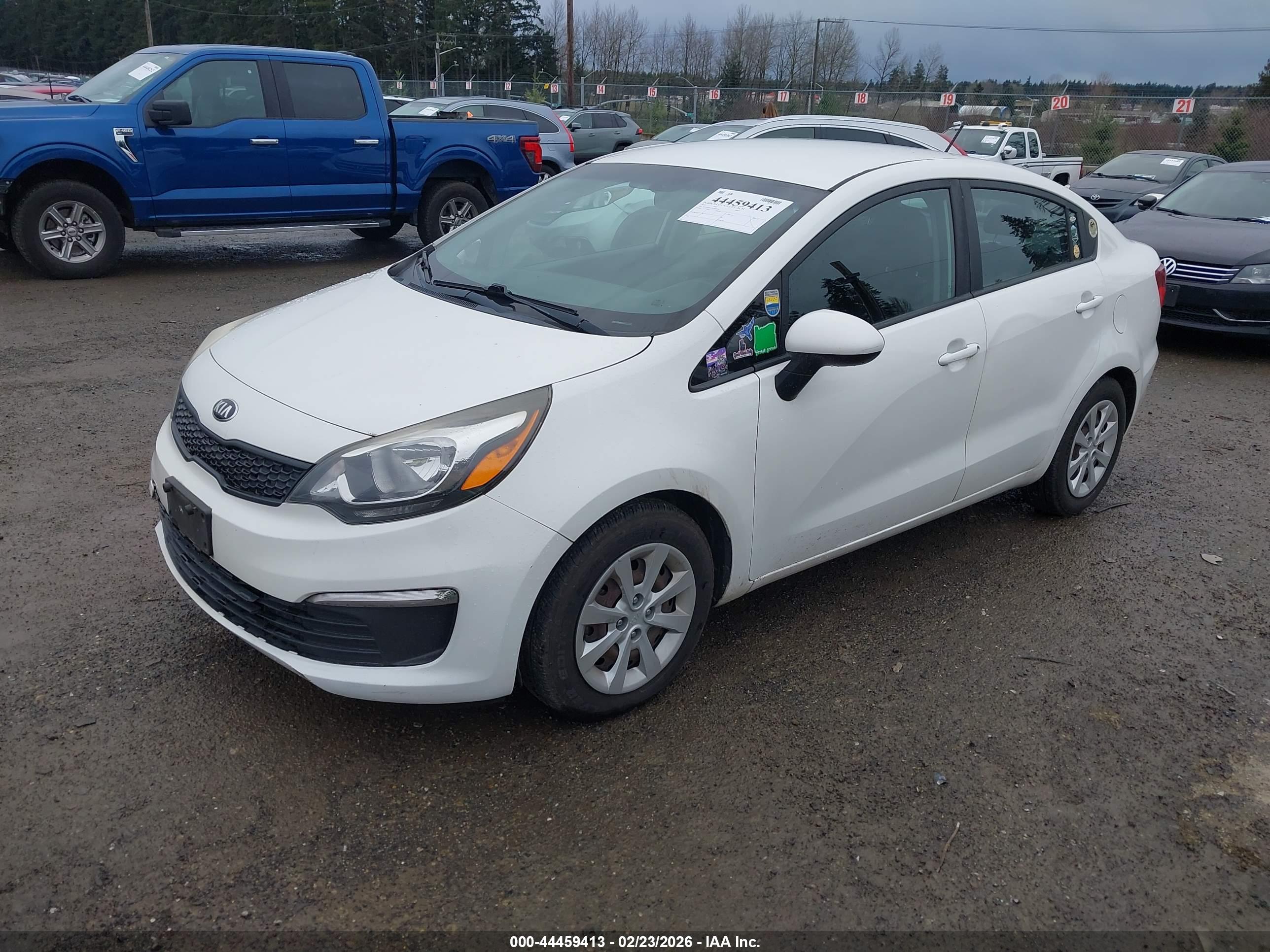 KIA RIO image 2