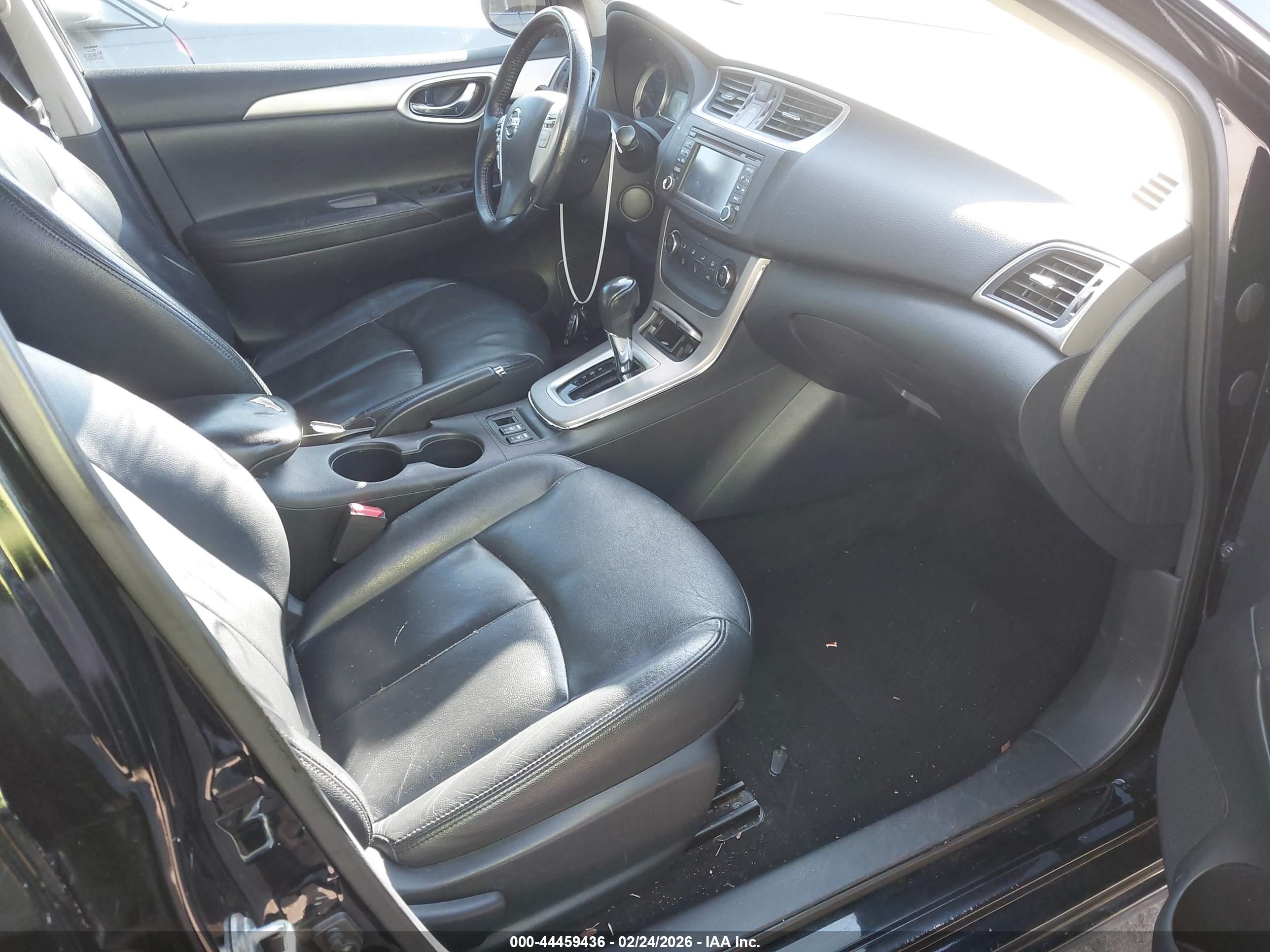 NISSAN SENTRA image 5