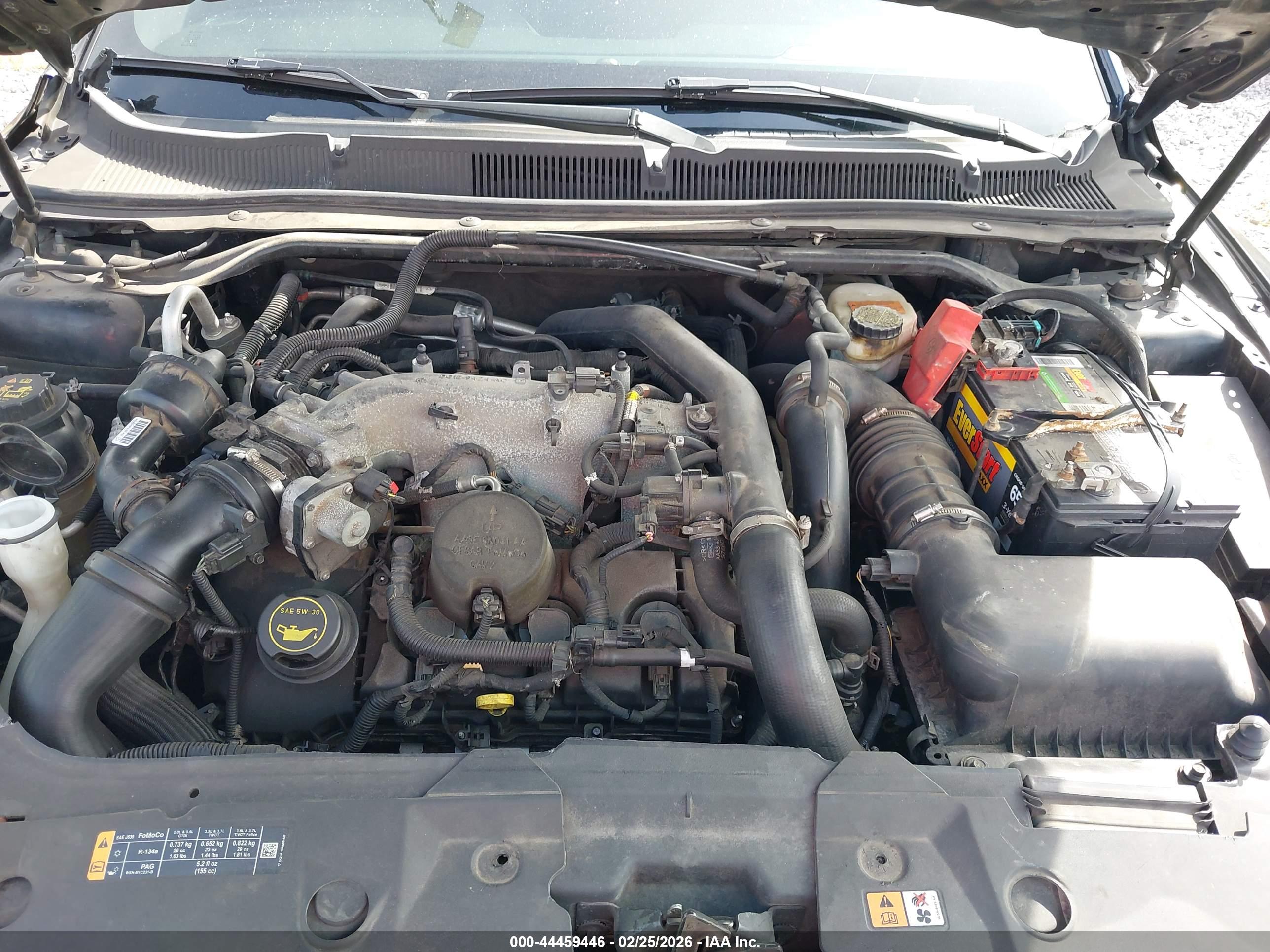 FORD TAURUS image 10