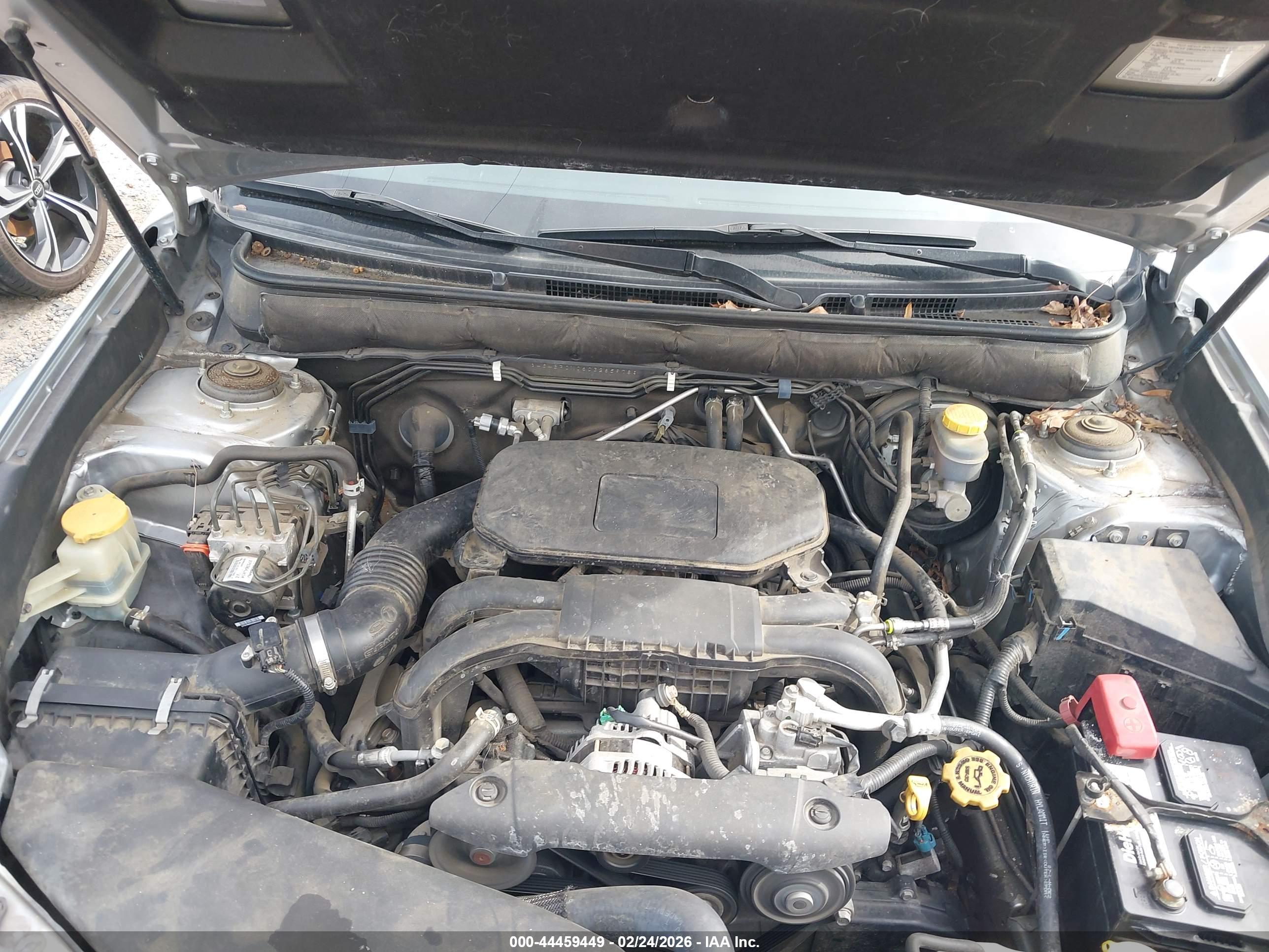 SUBARU OUTBACK image 10