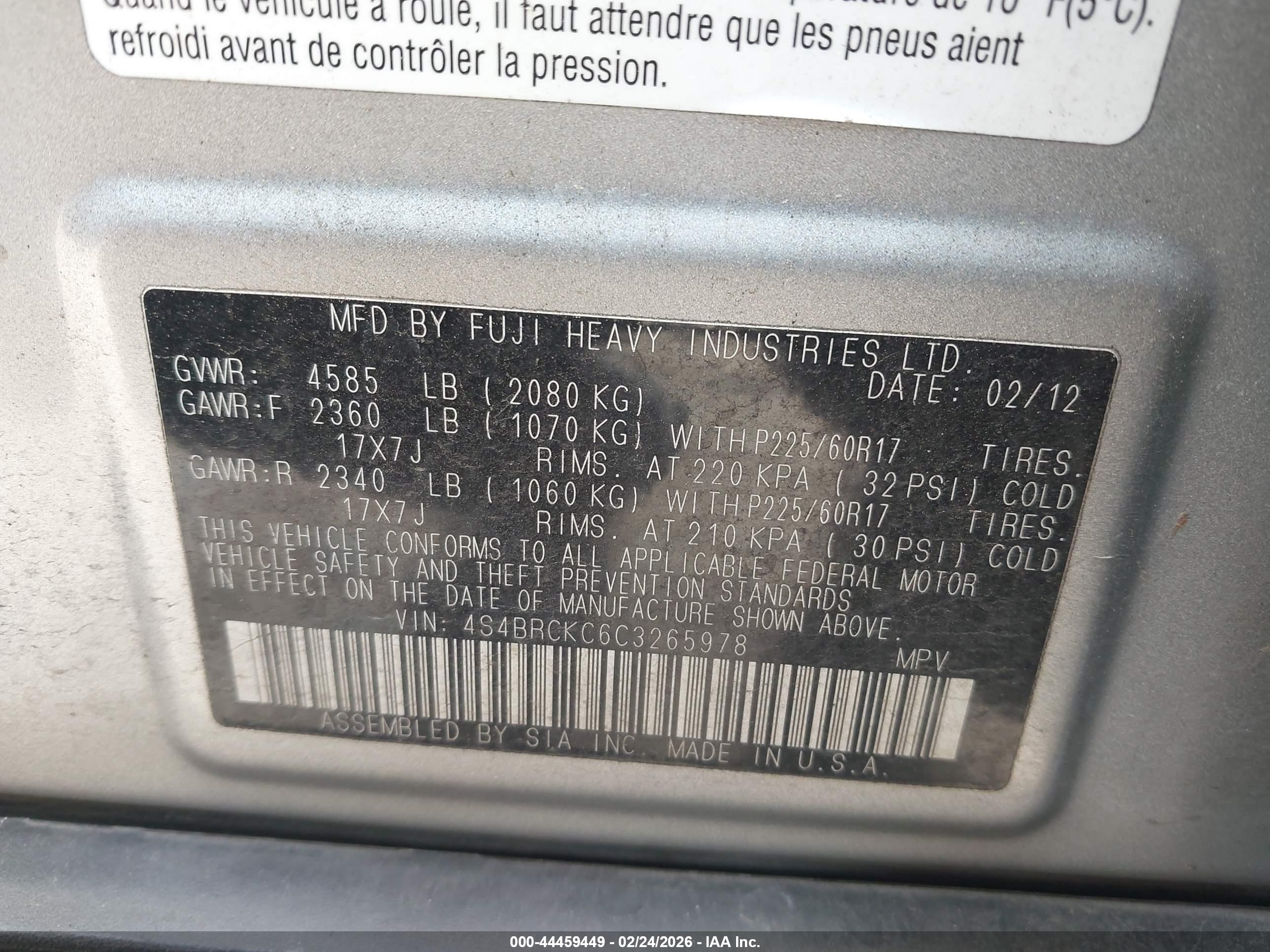SUBARU OUTBACK image 9