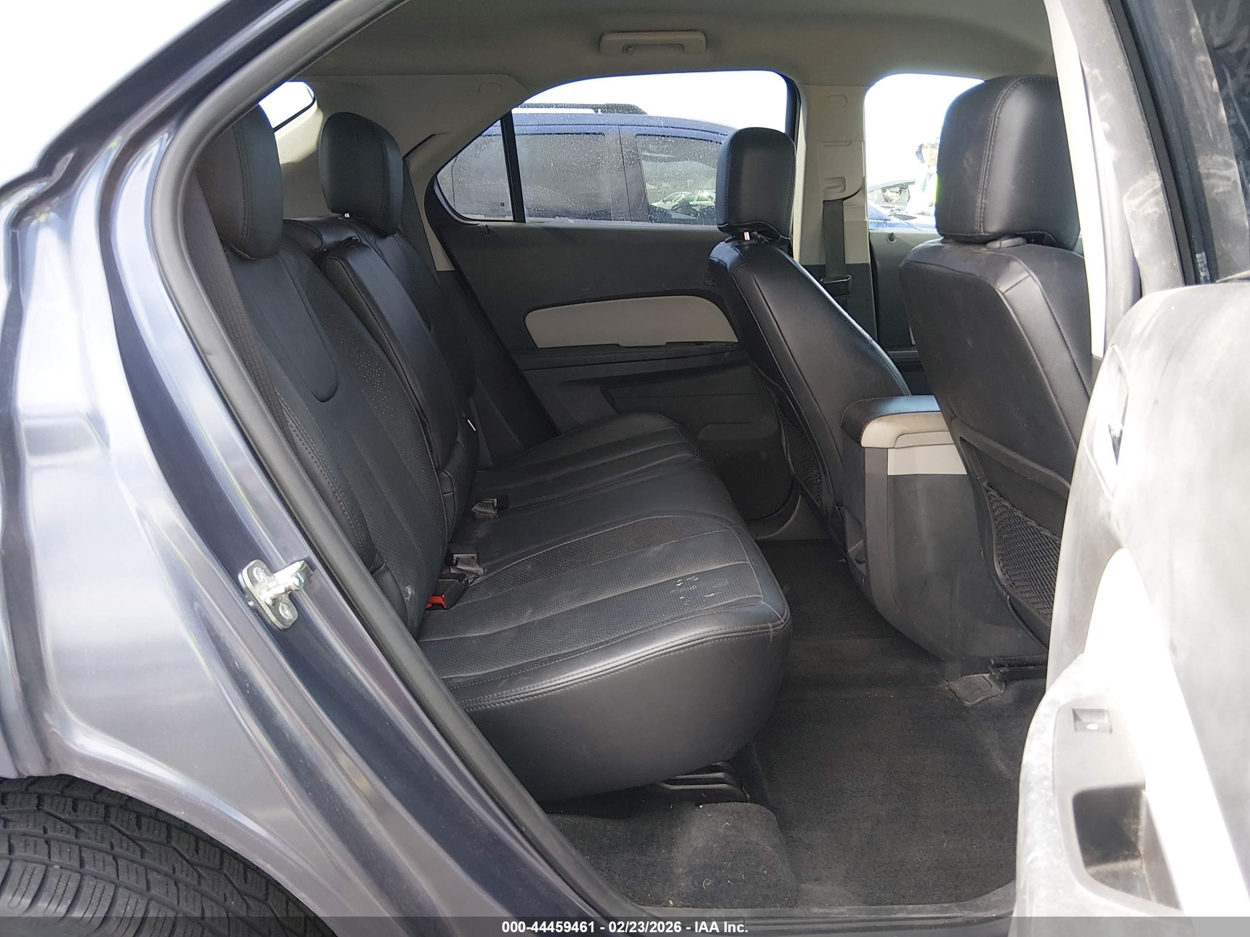 CHEVROLET EQUINOX image 8