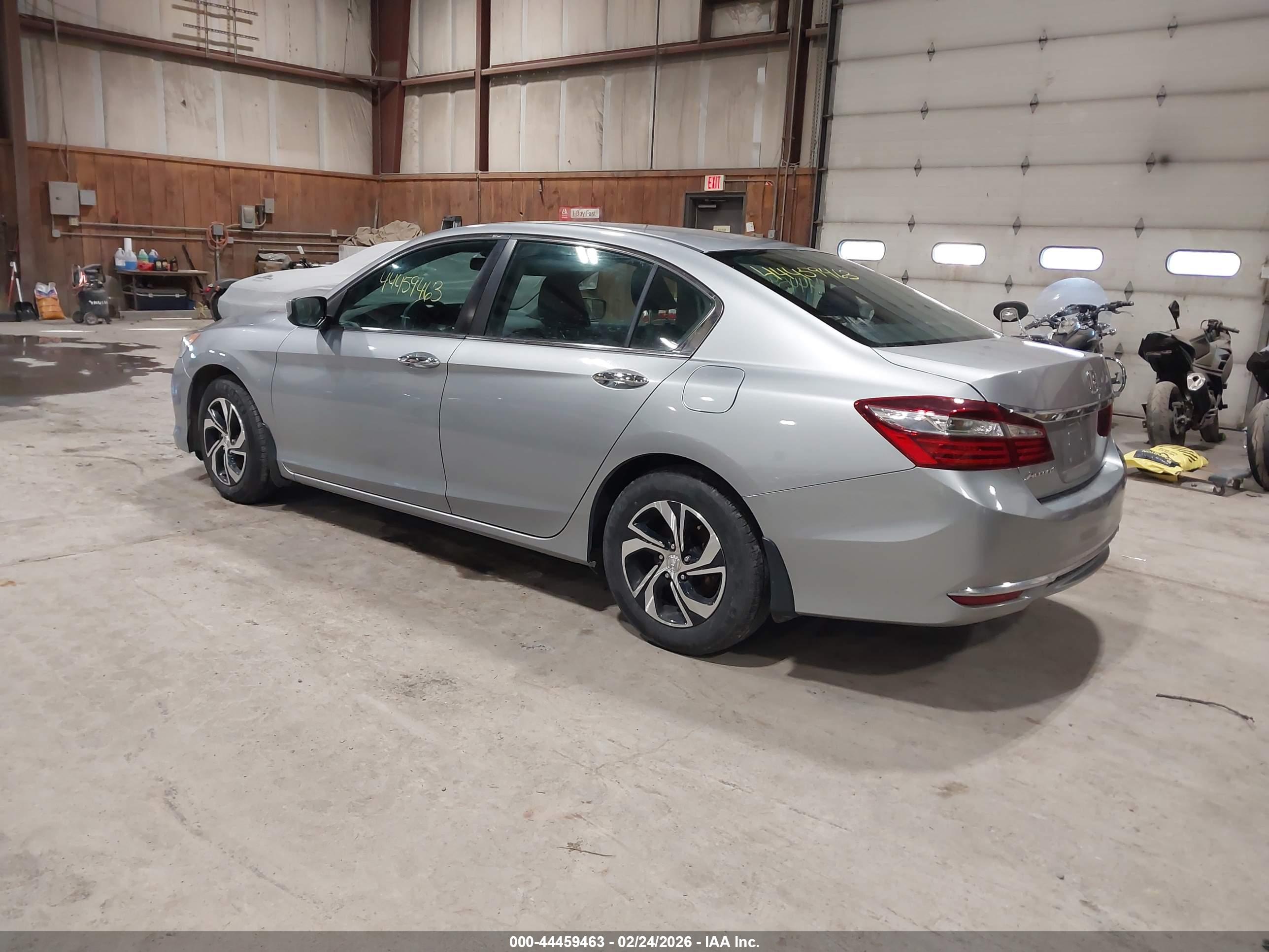HONDA ACCORD image 3