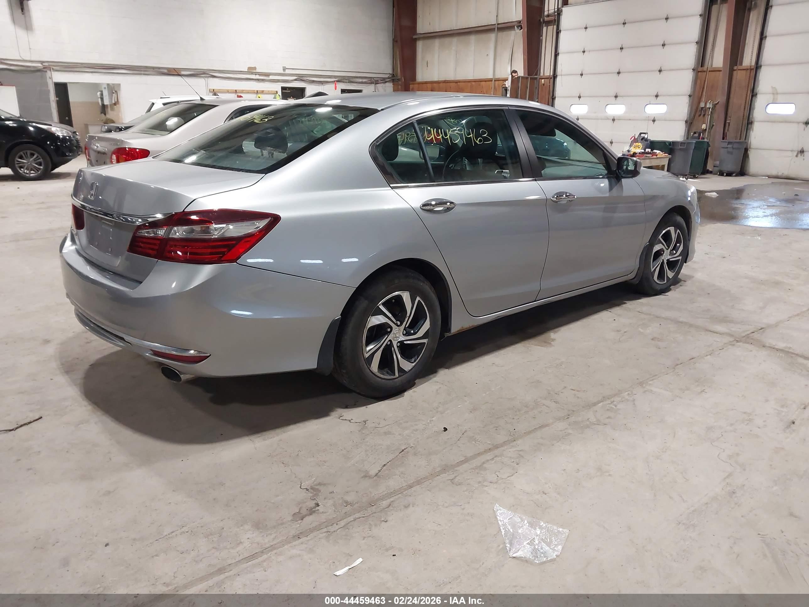 HONDA ACCORD image 4