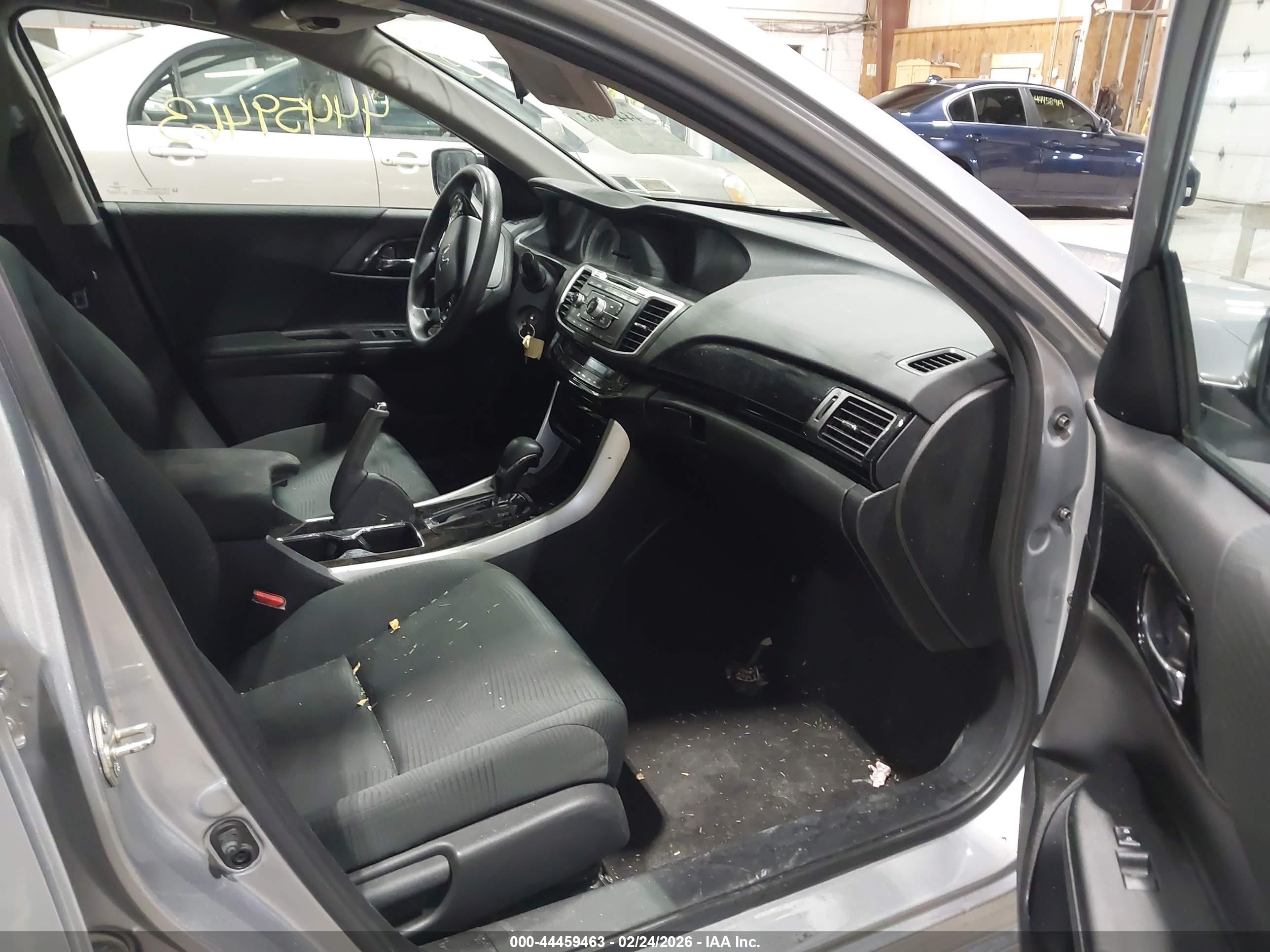 HONDA ACCORD image 5