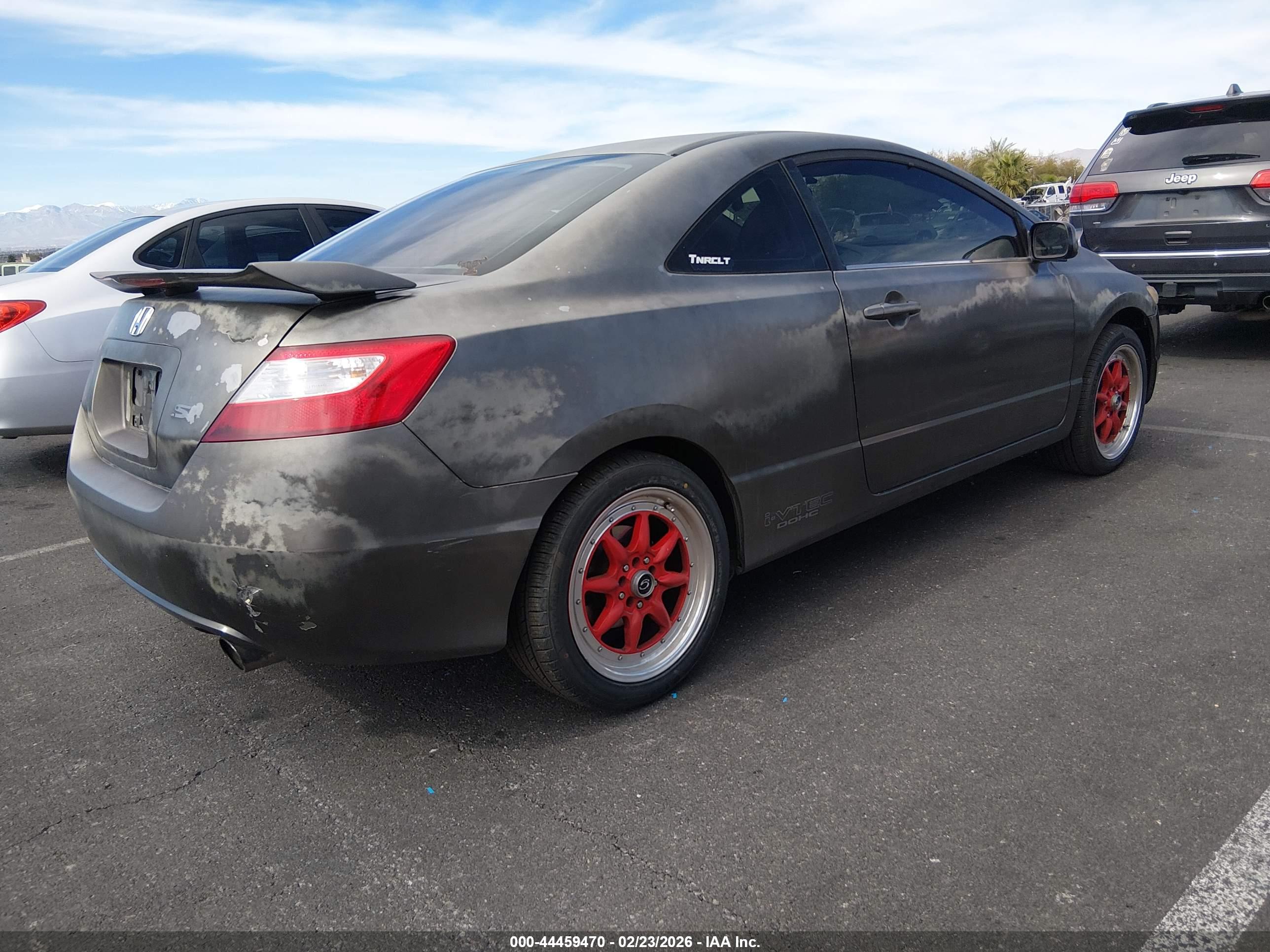 HONDA CIVIC image 4