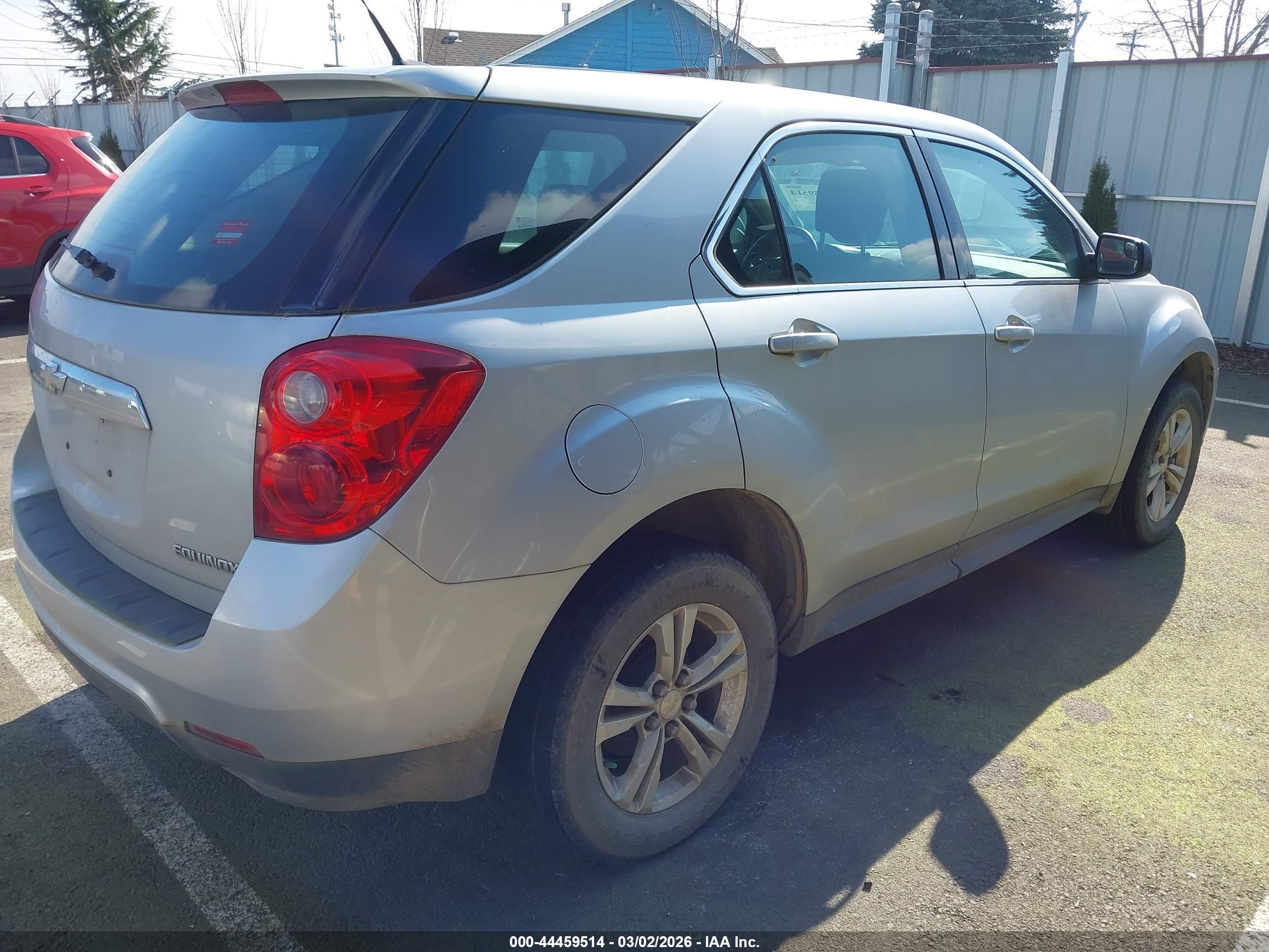 CHEVROLET EQUINOX image 4