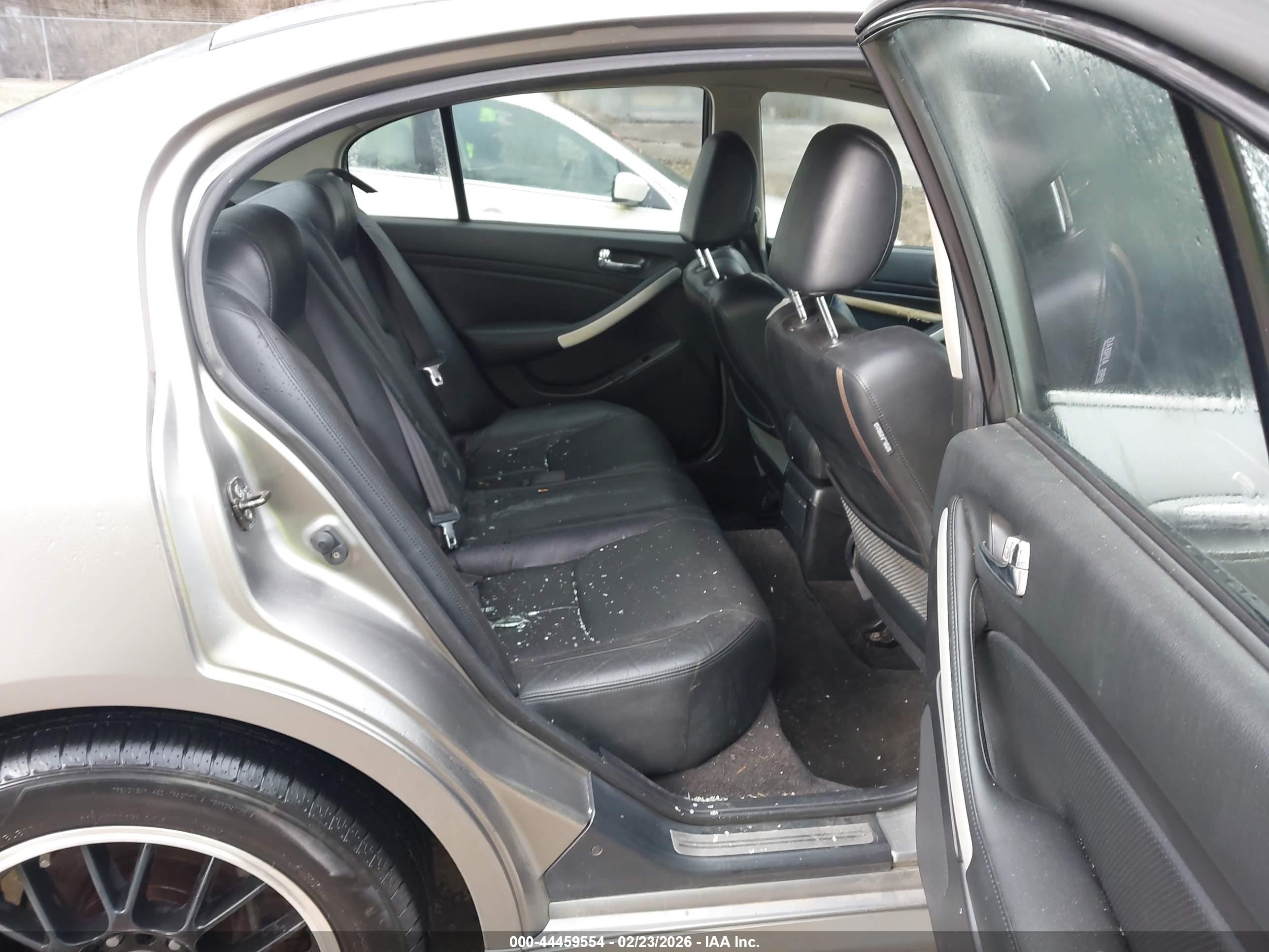 INFINITI G35 image 8
