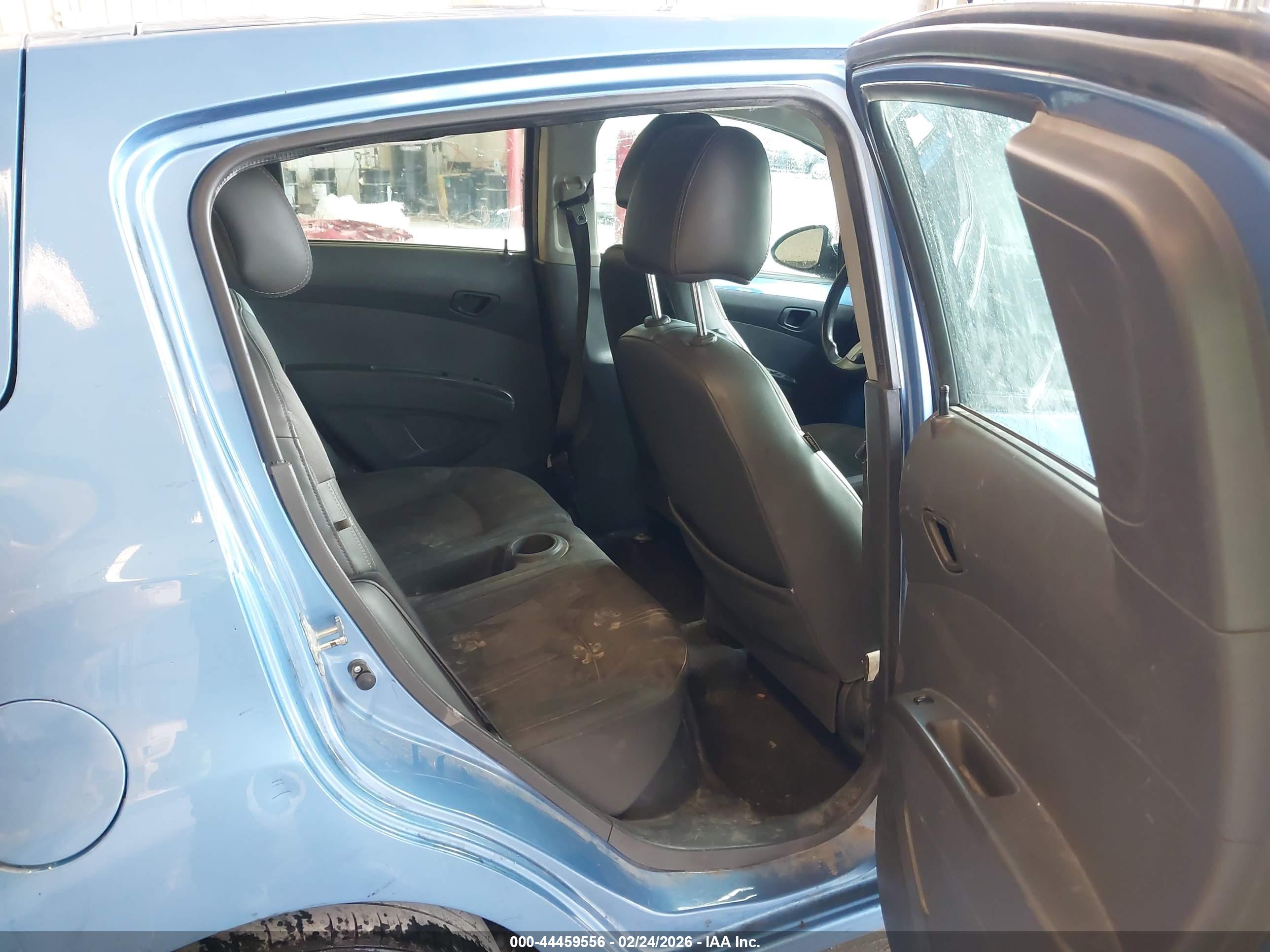 CHEVROLET SPARK image 8