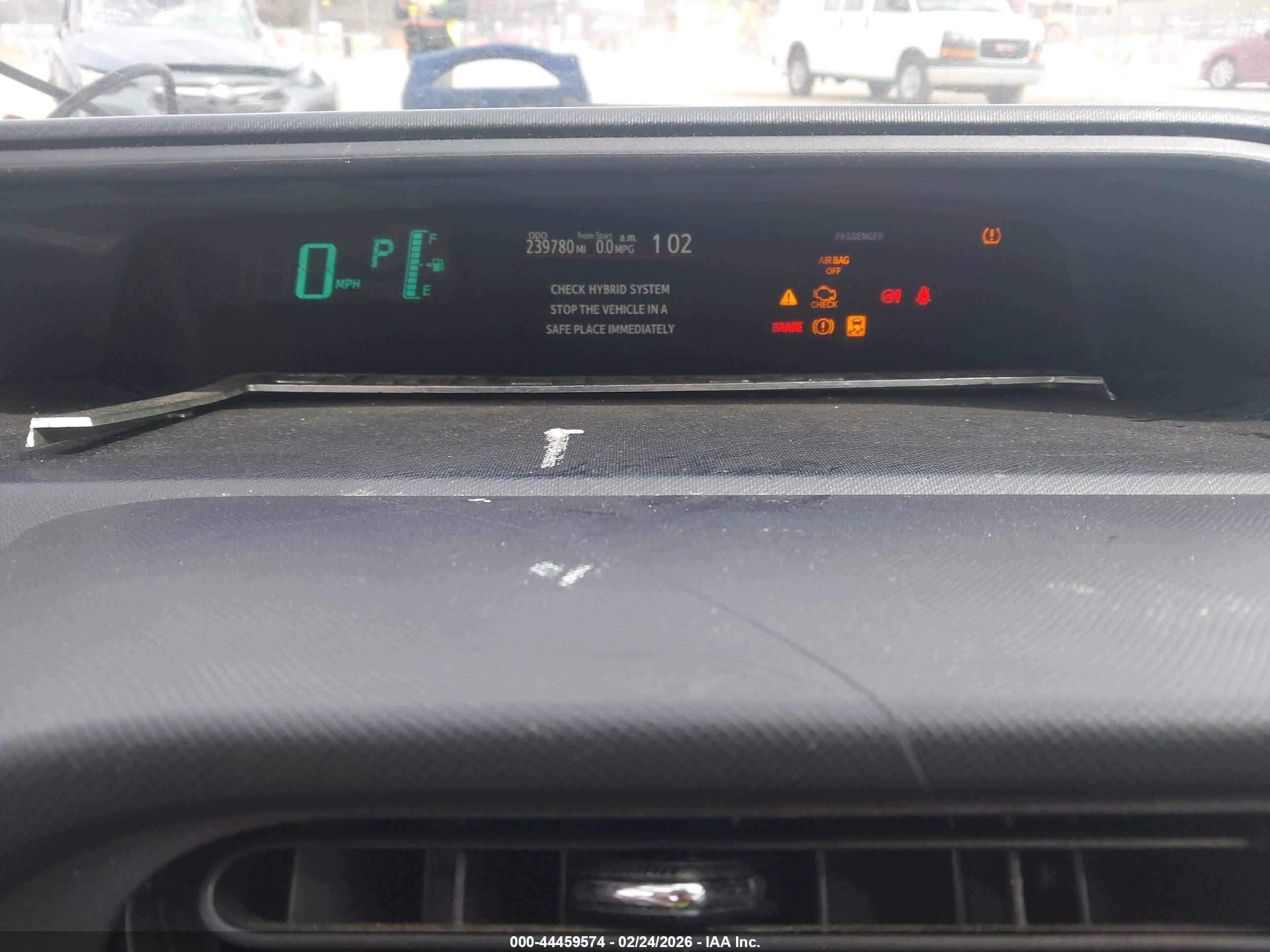TOYOTA PRIUS image 7