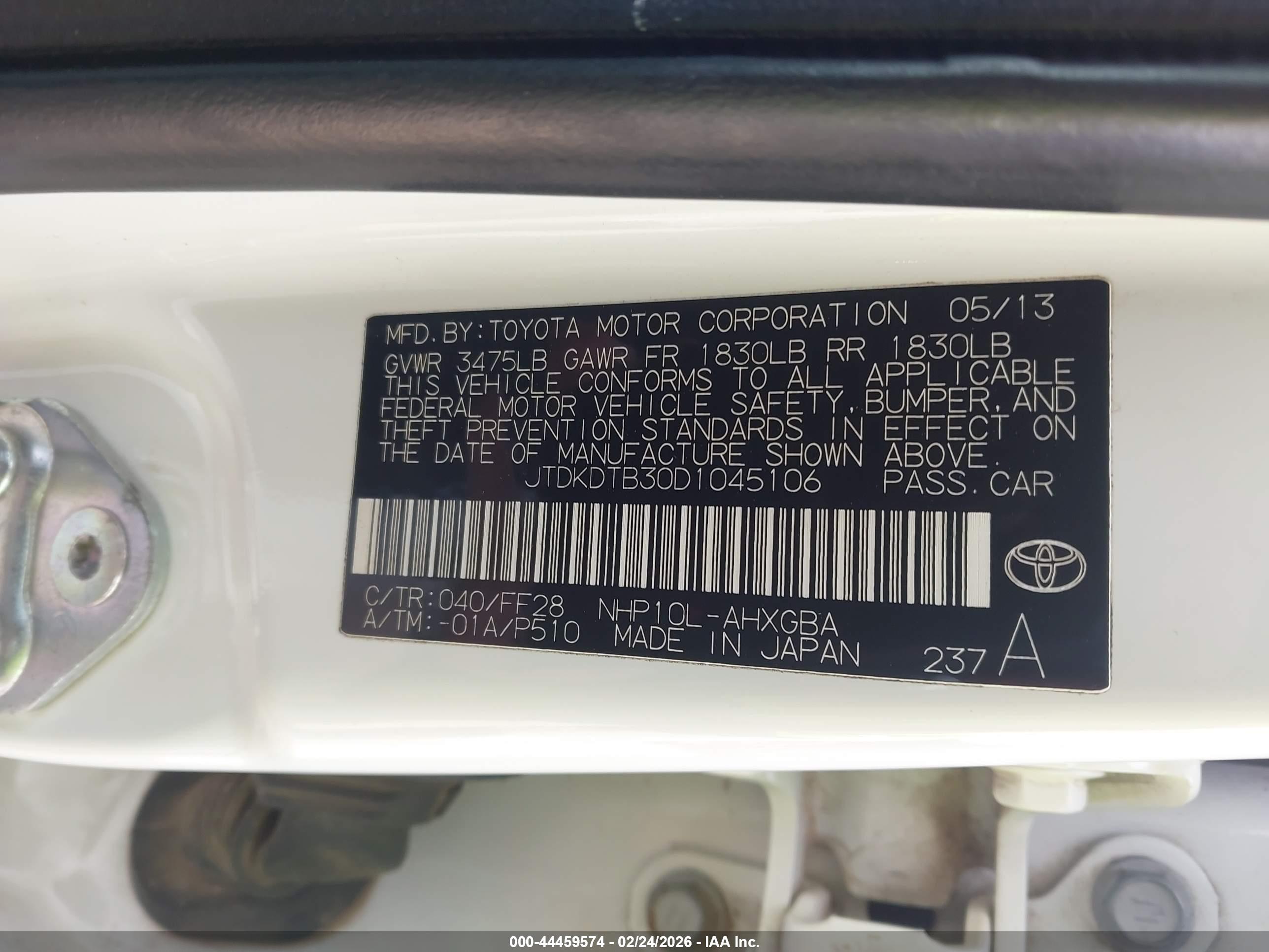 TOYOTA PRIUS image 9