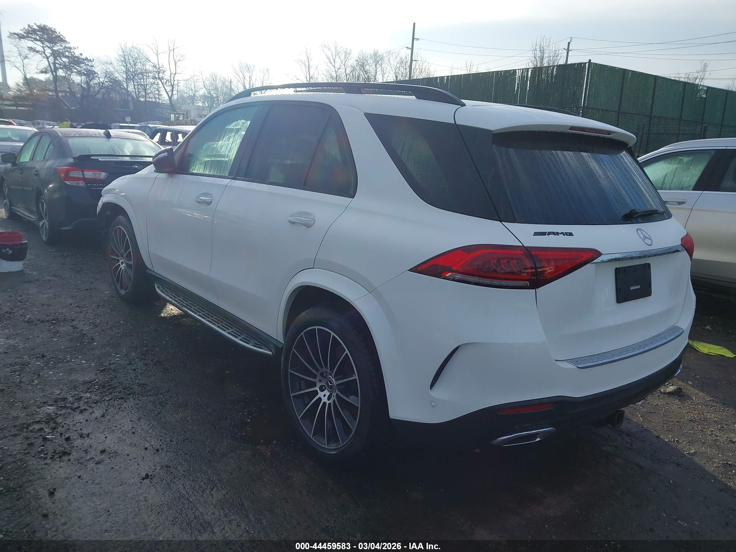 MERCEDES-BENZ GLE image 3