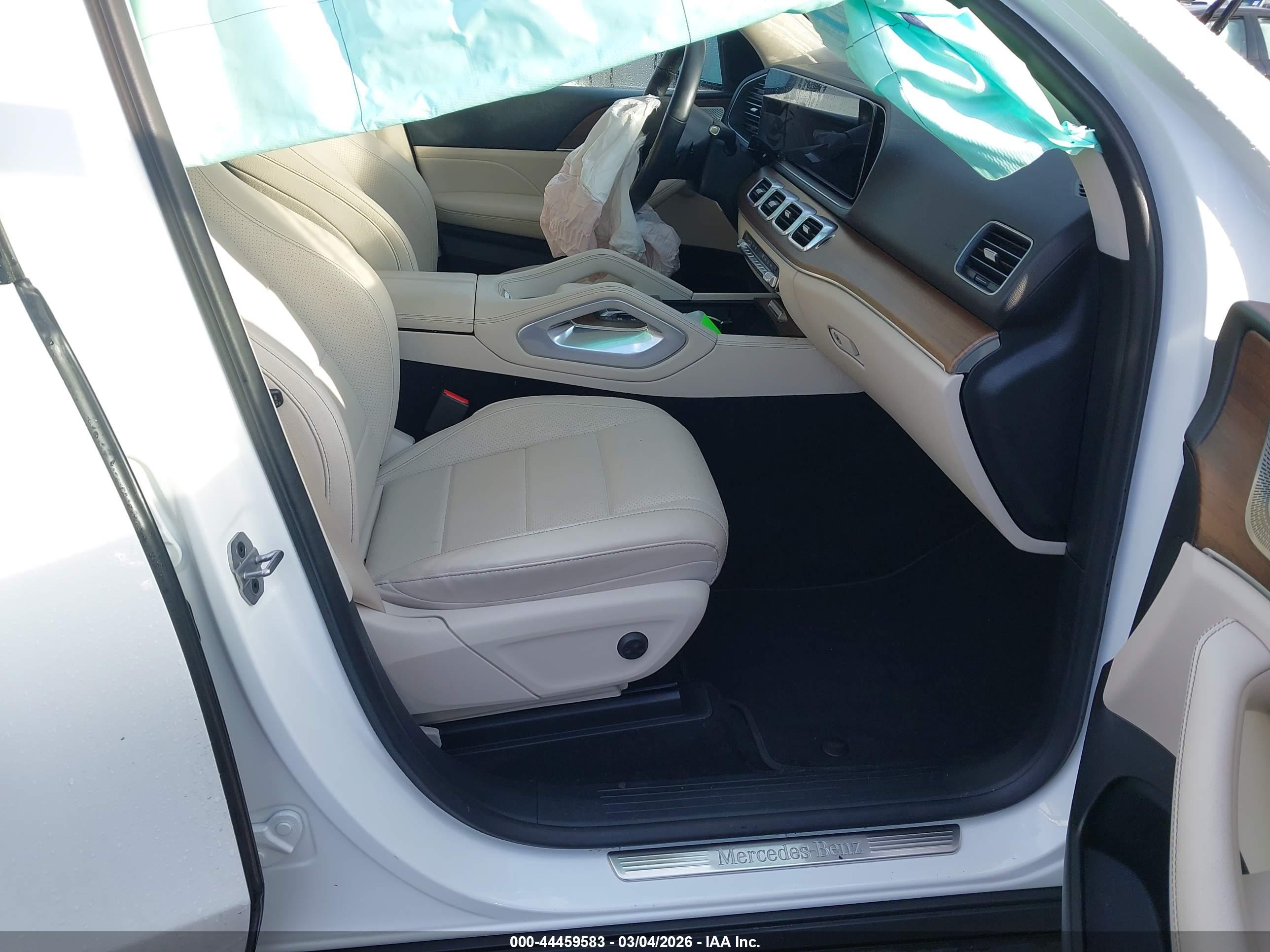 MERCEDES-BENZ GLE image 5