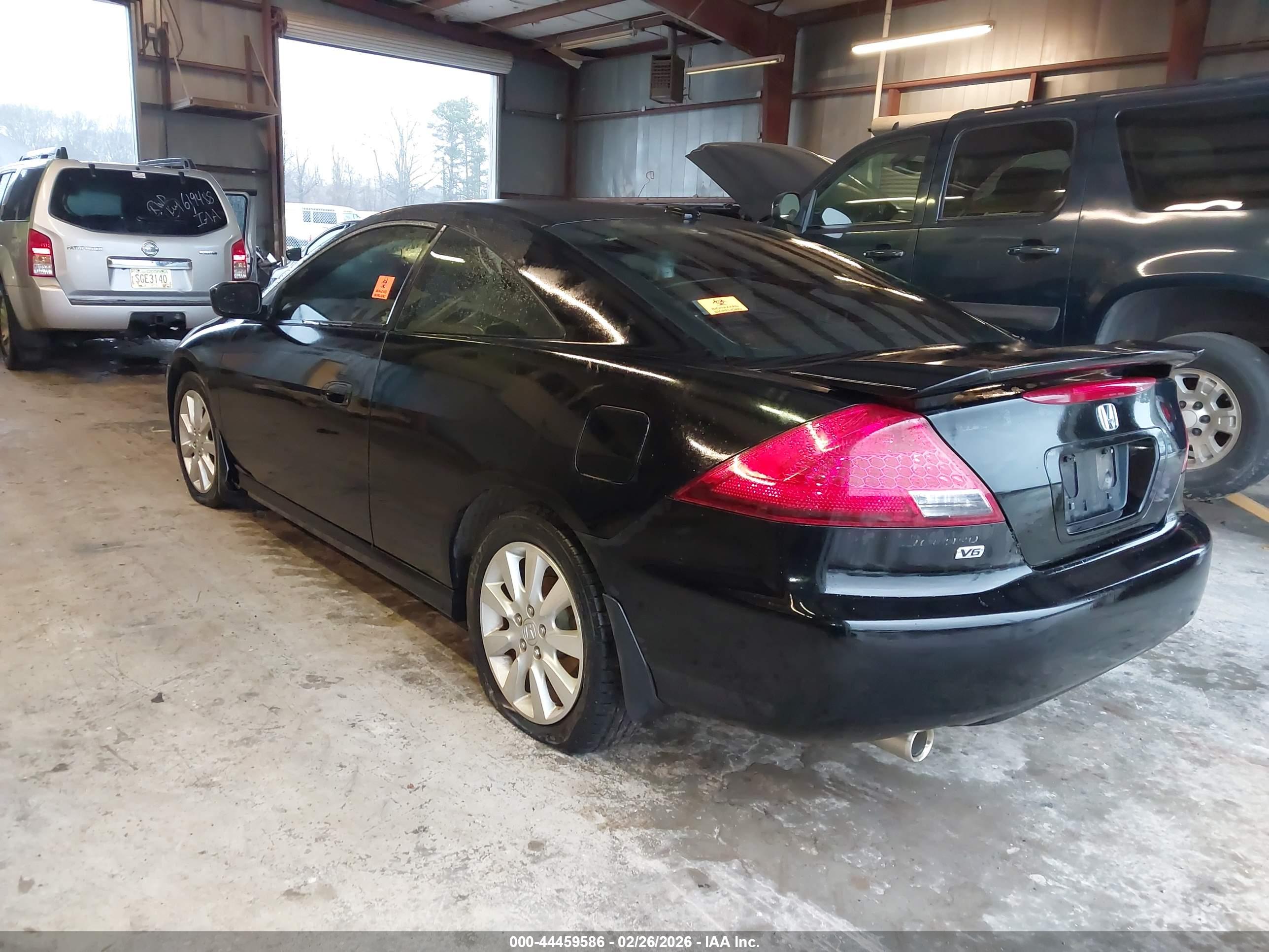 HONDA ACCORD image 3