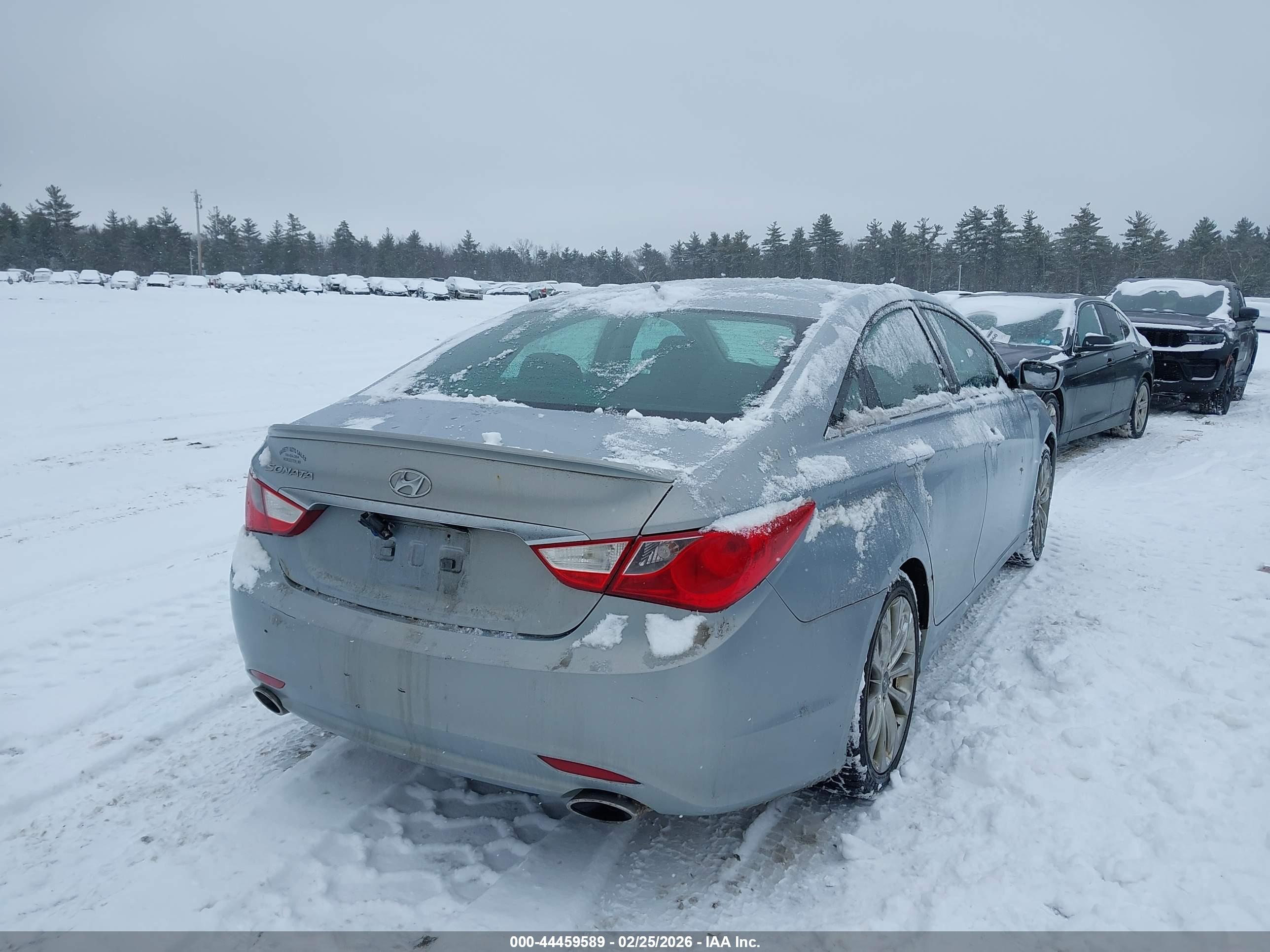 HYUNDAI SONATA image 4