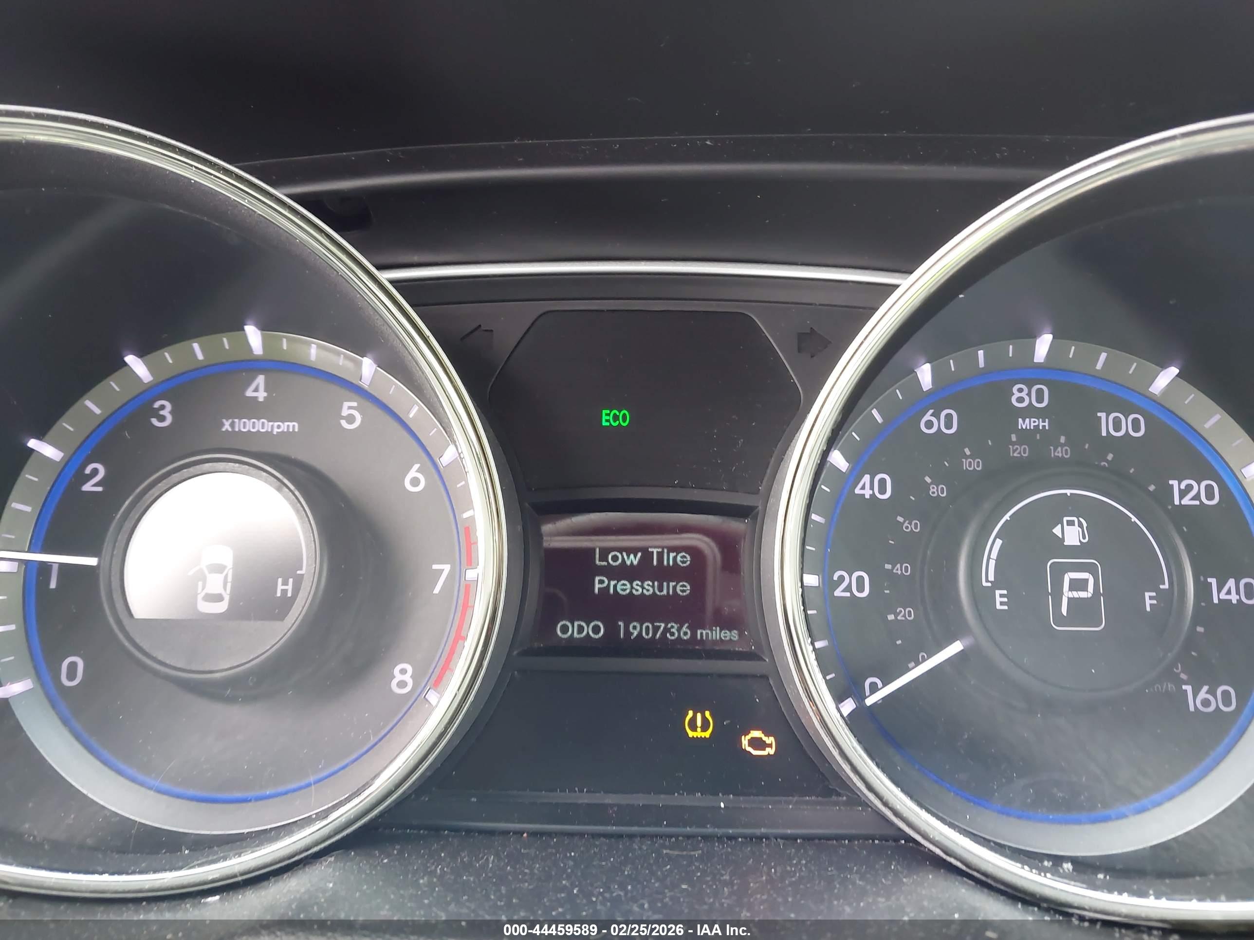 HYUNDAI SONATA image 7