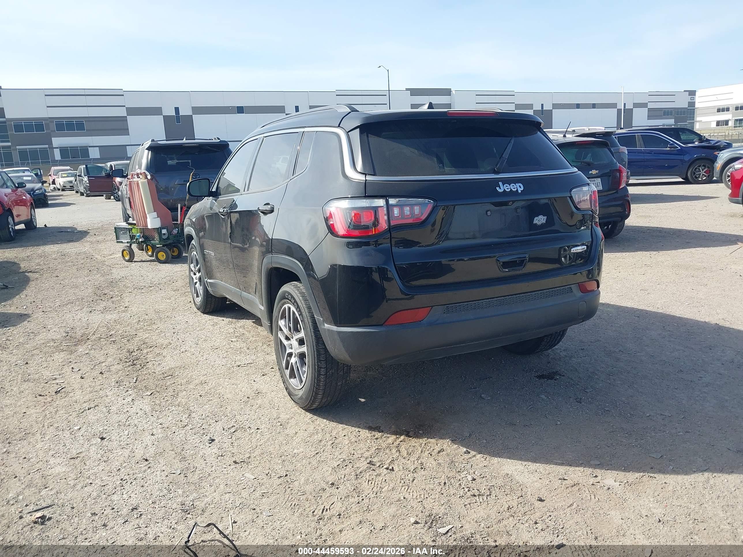 JEEP COMPASS image 3