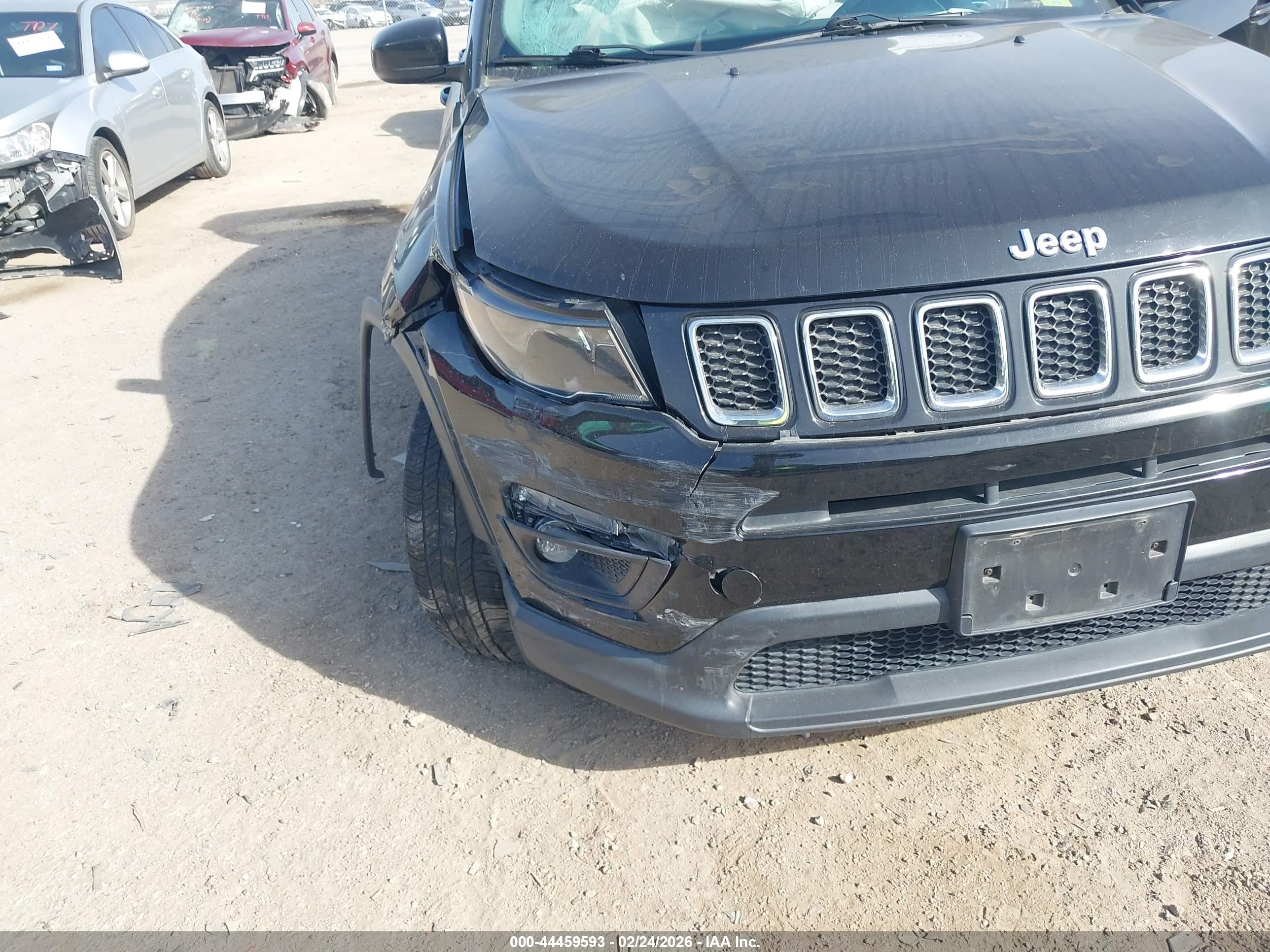 JEEP COMPASS image 6