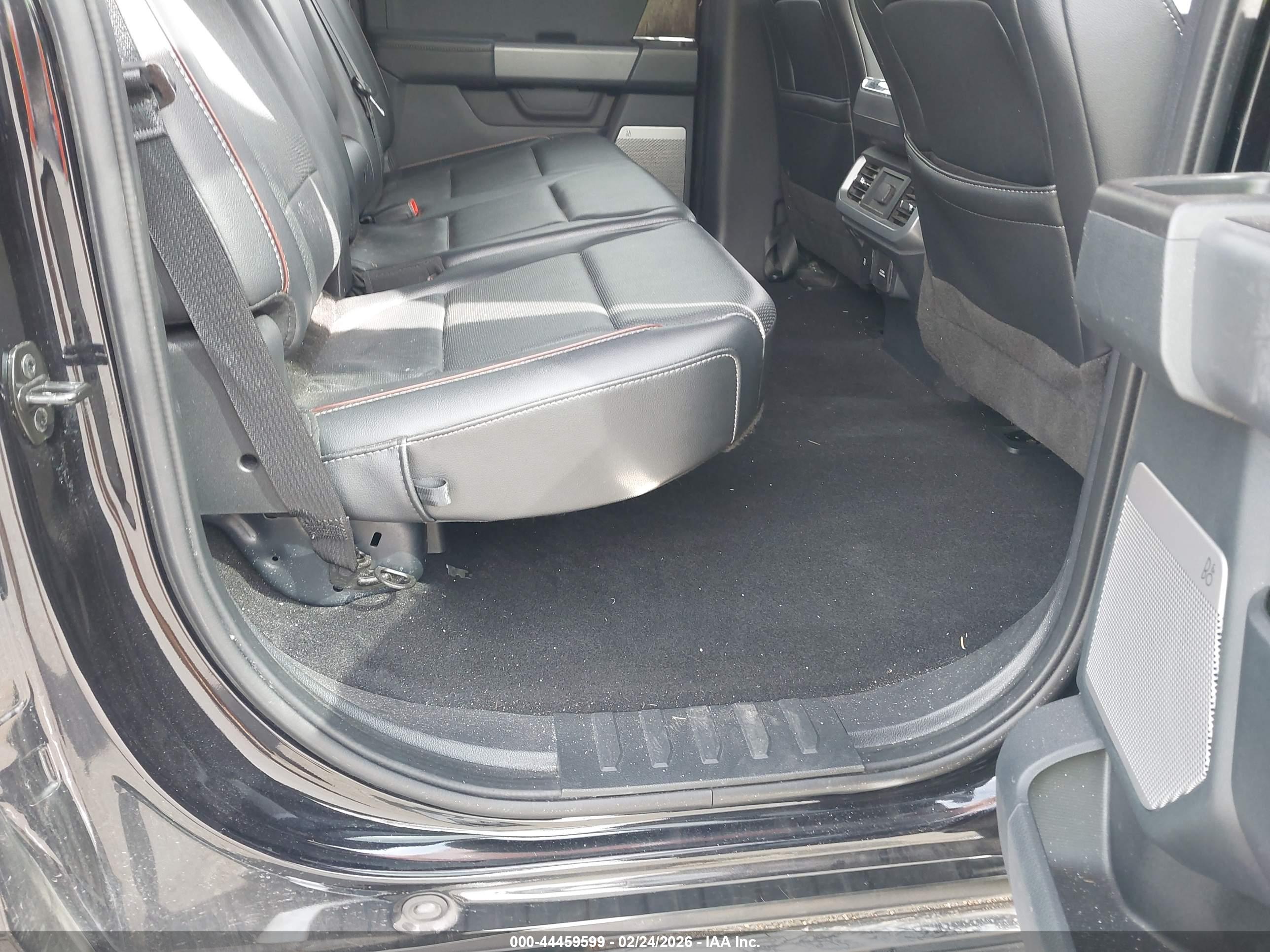 FORD F-150 image 8