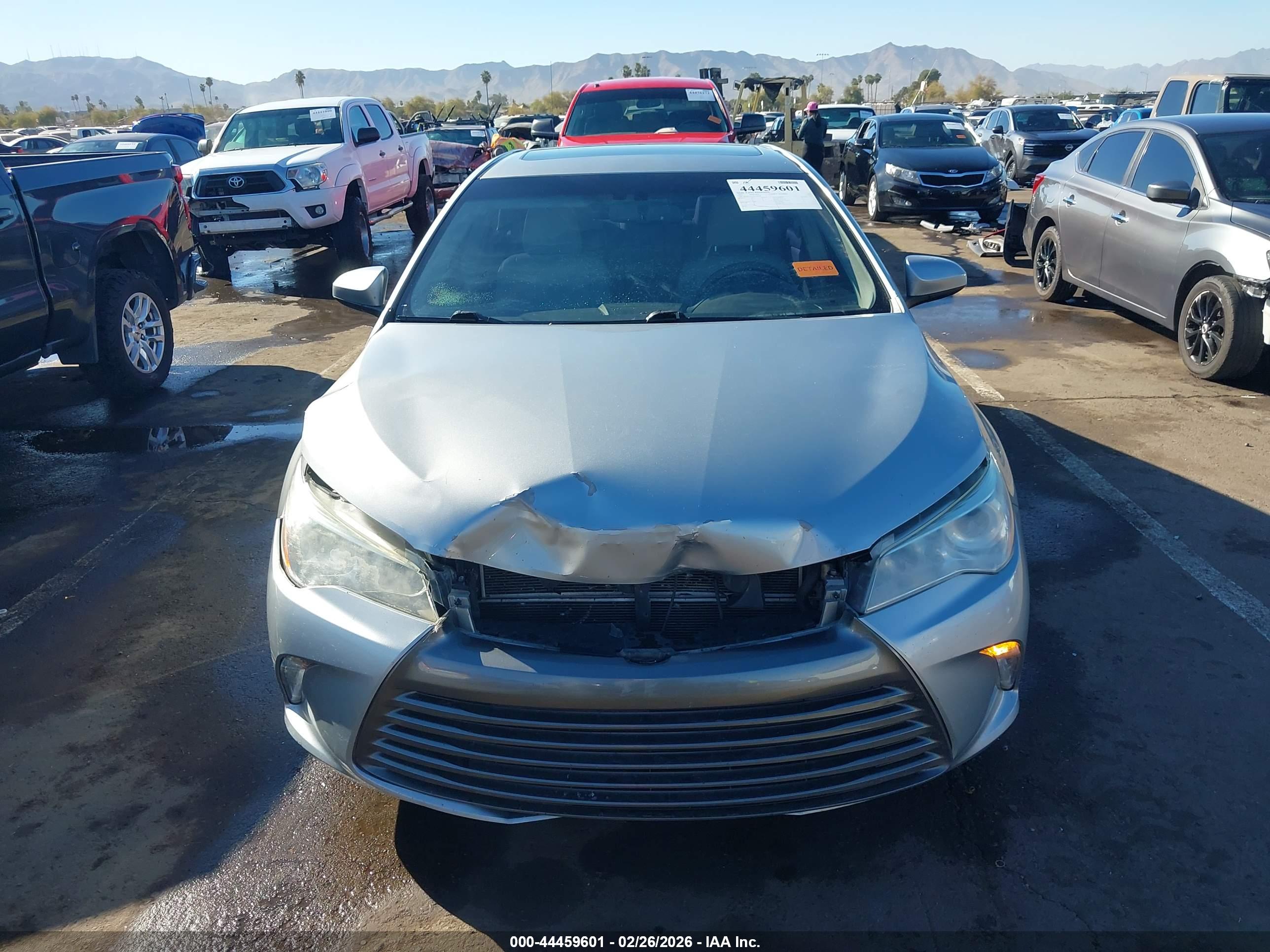 TOYOTA CAMRY image 6