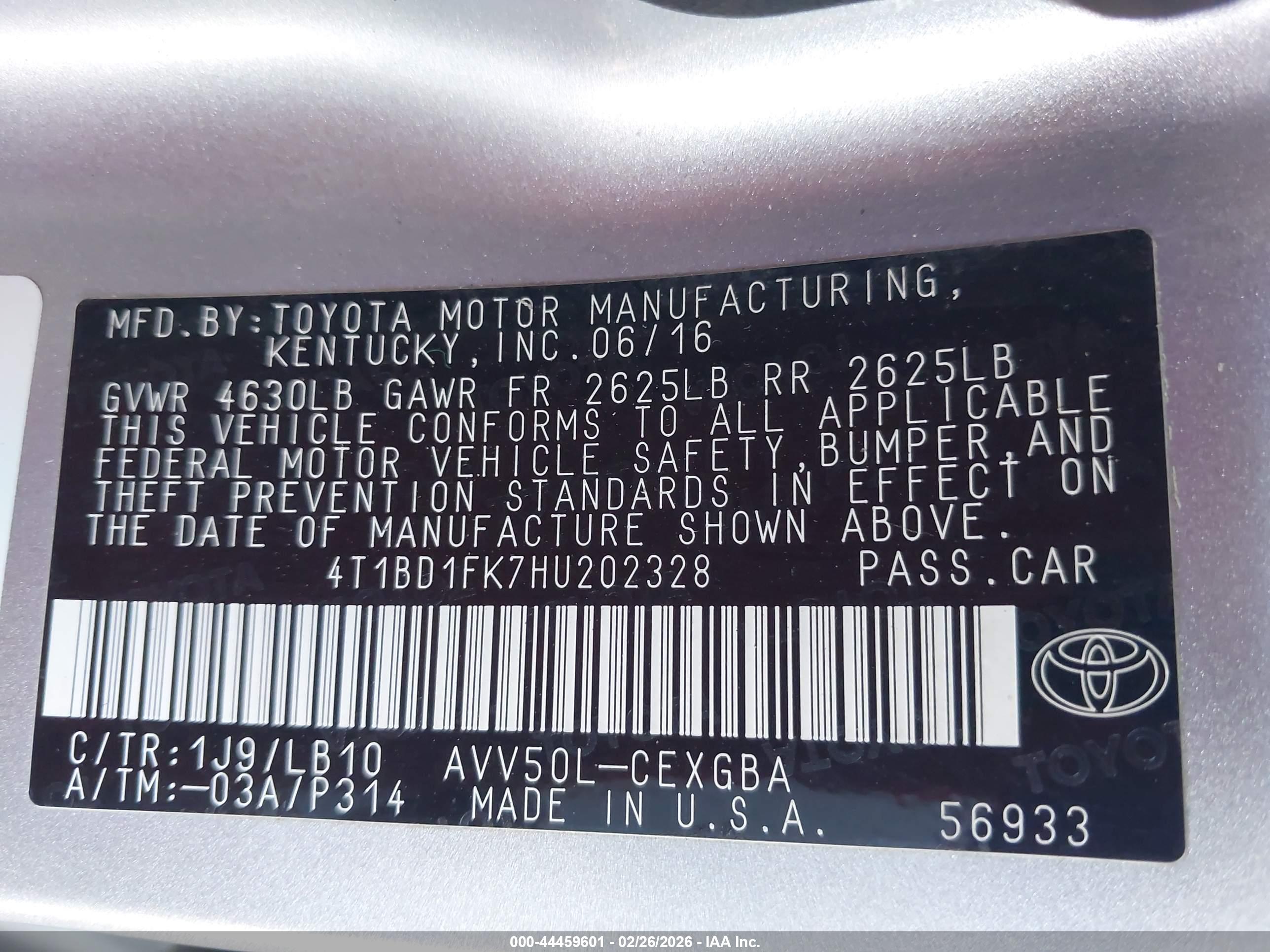 TOYOTA CAMRY image 9